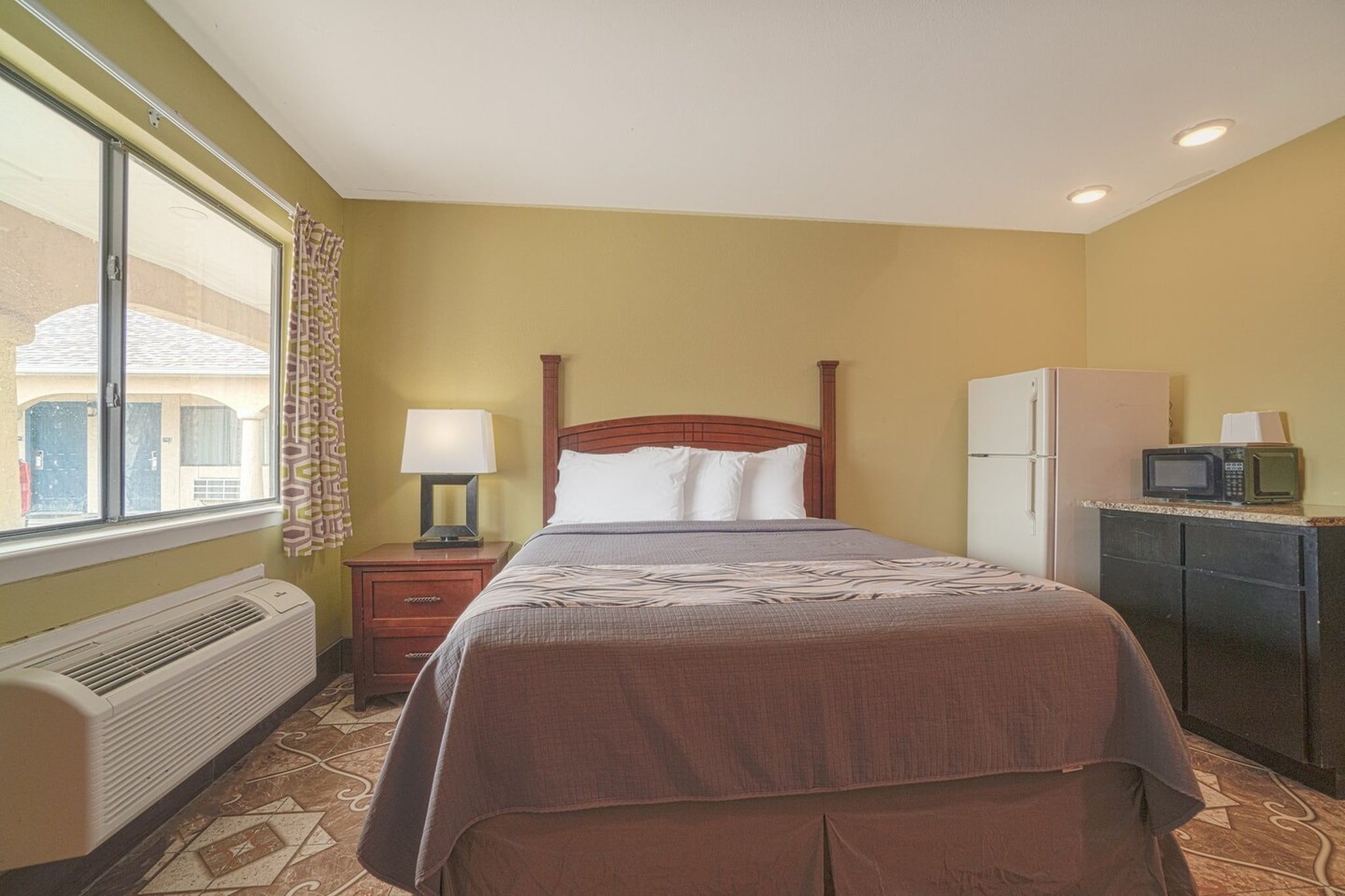 Bed Room