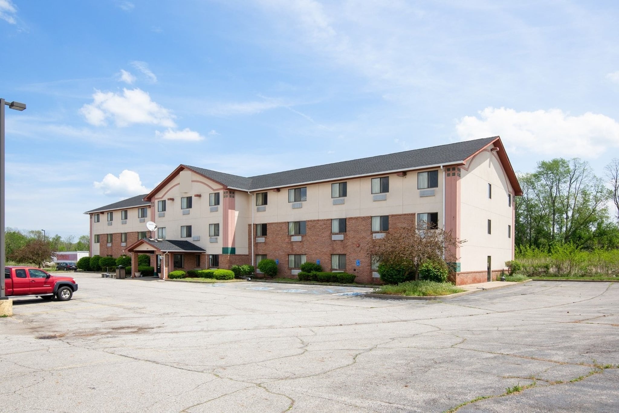 Exterior Summer