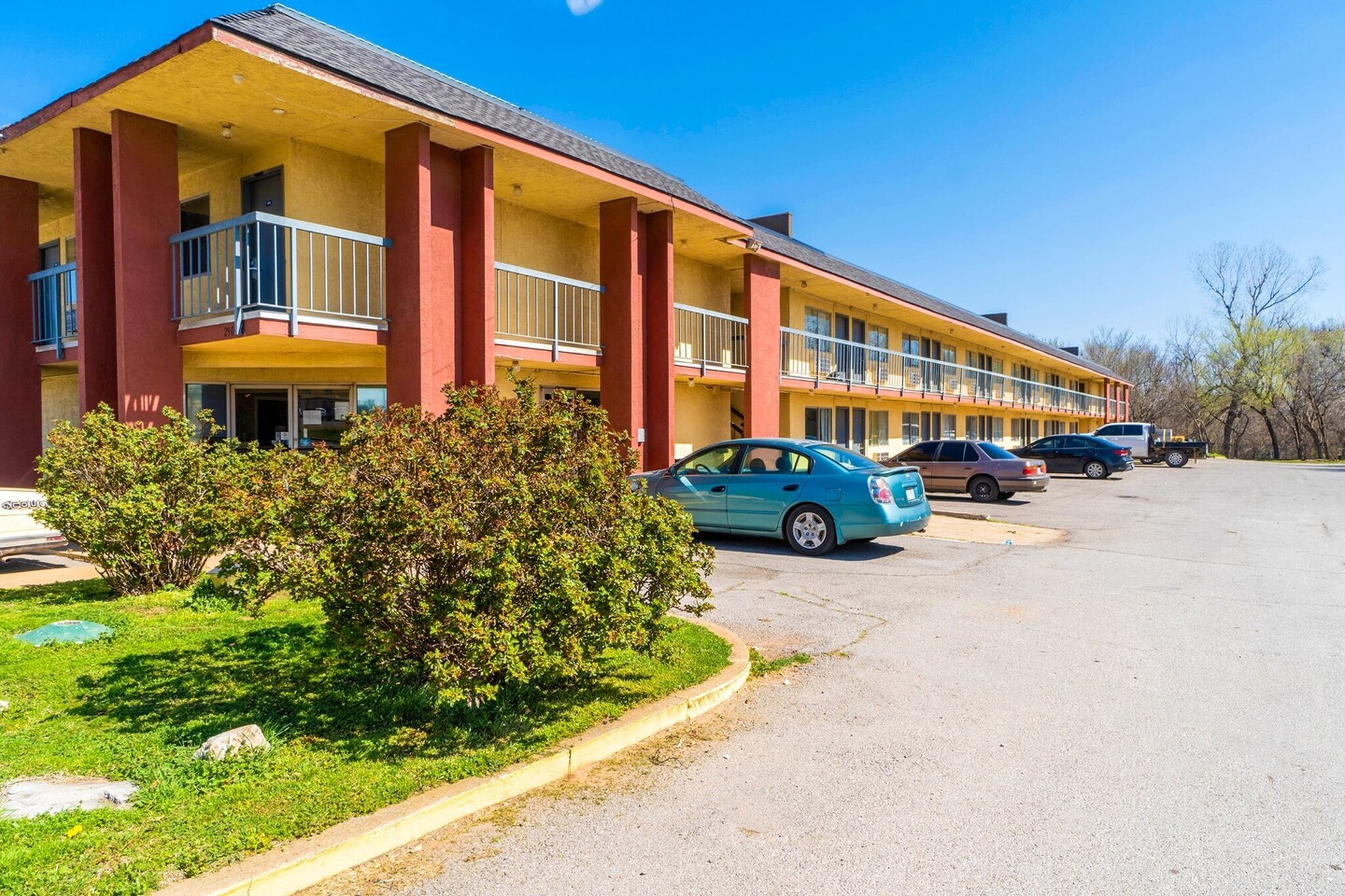 Exterior Summer