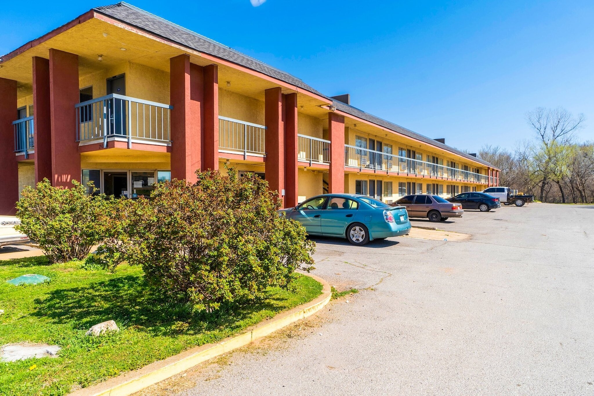 Exterior Summer