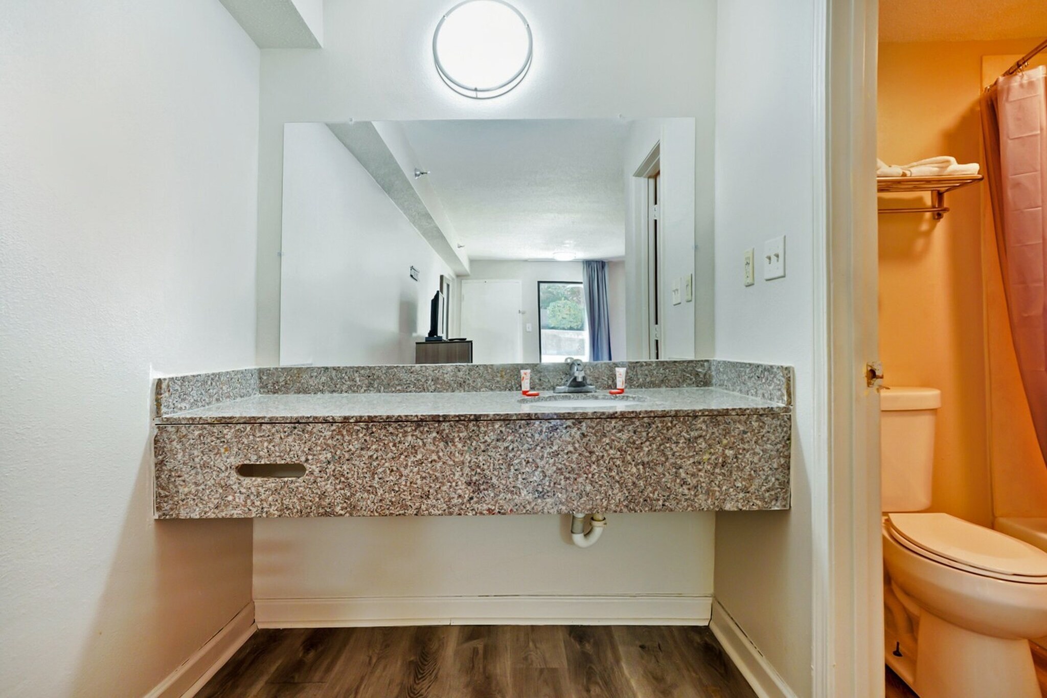 Bath Room