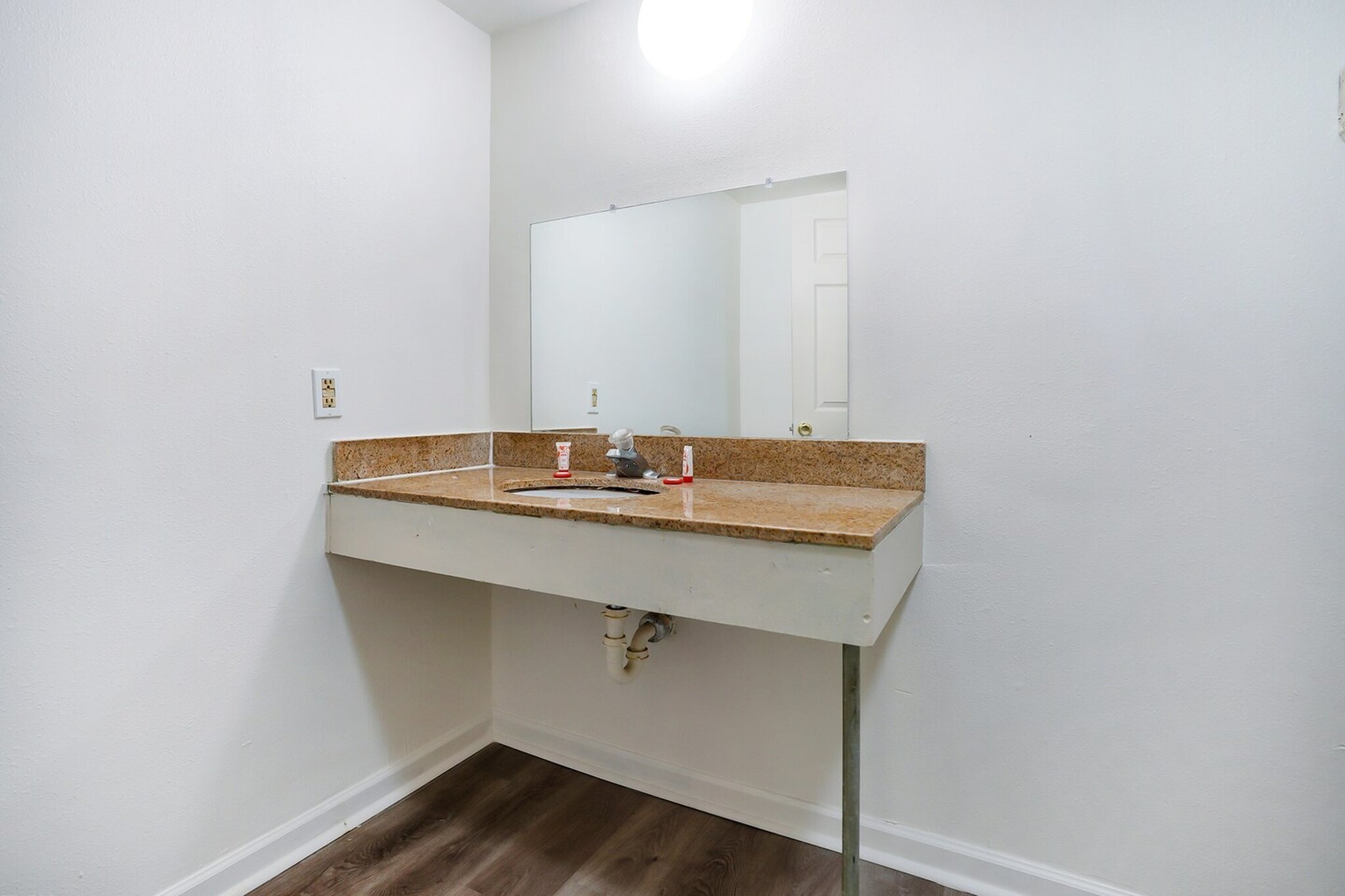 Bath Room