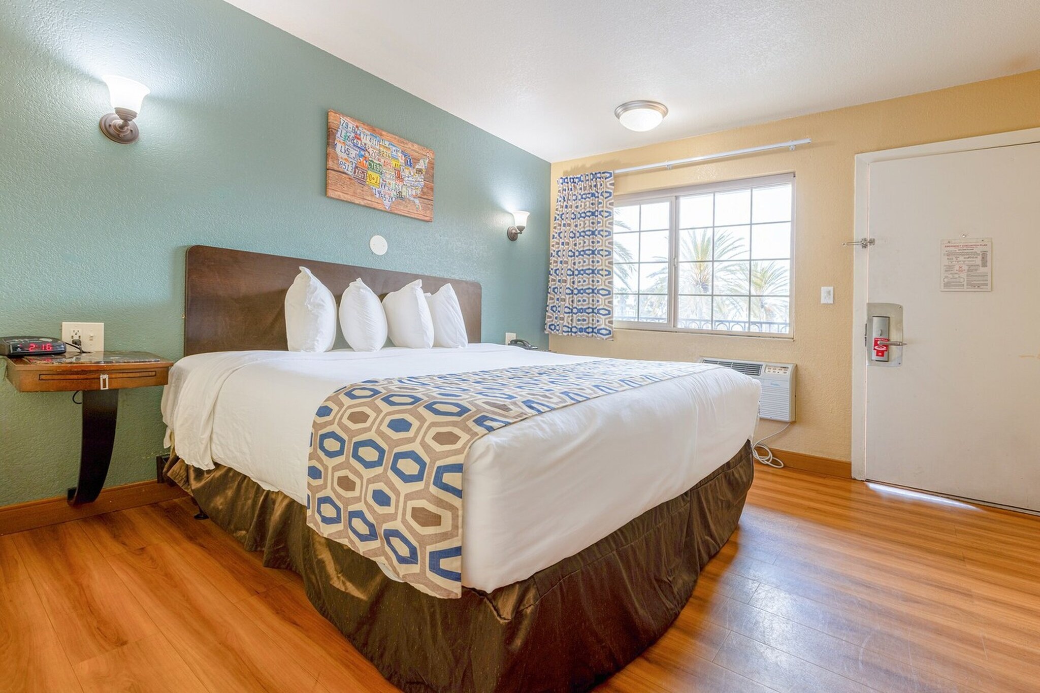 Bed Room