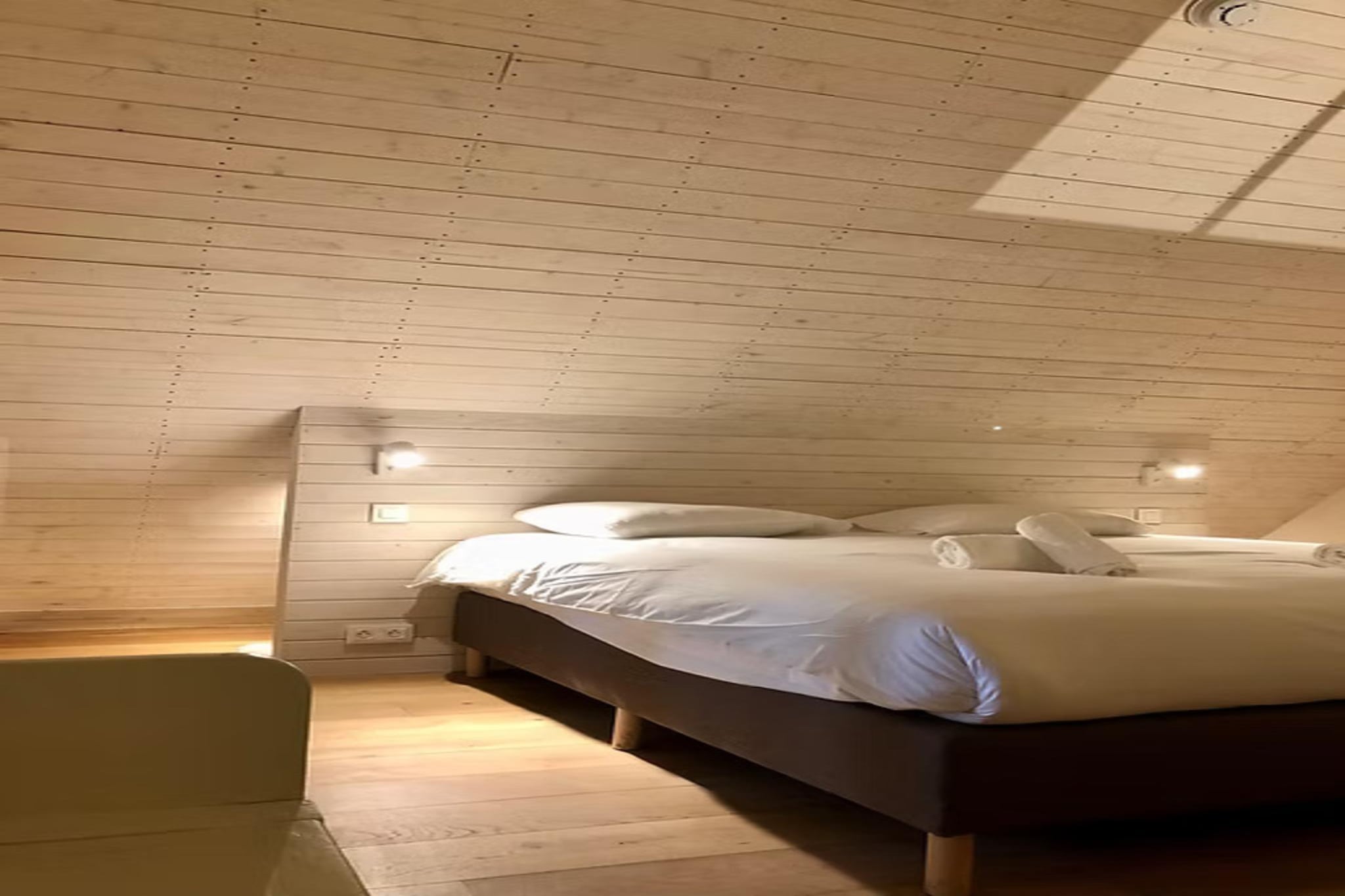 La maison du Régisseur-Bedroom