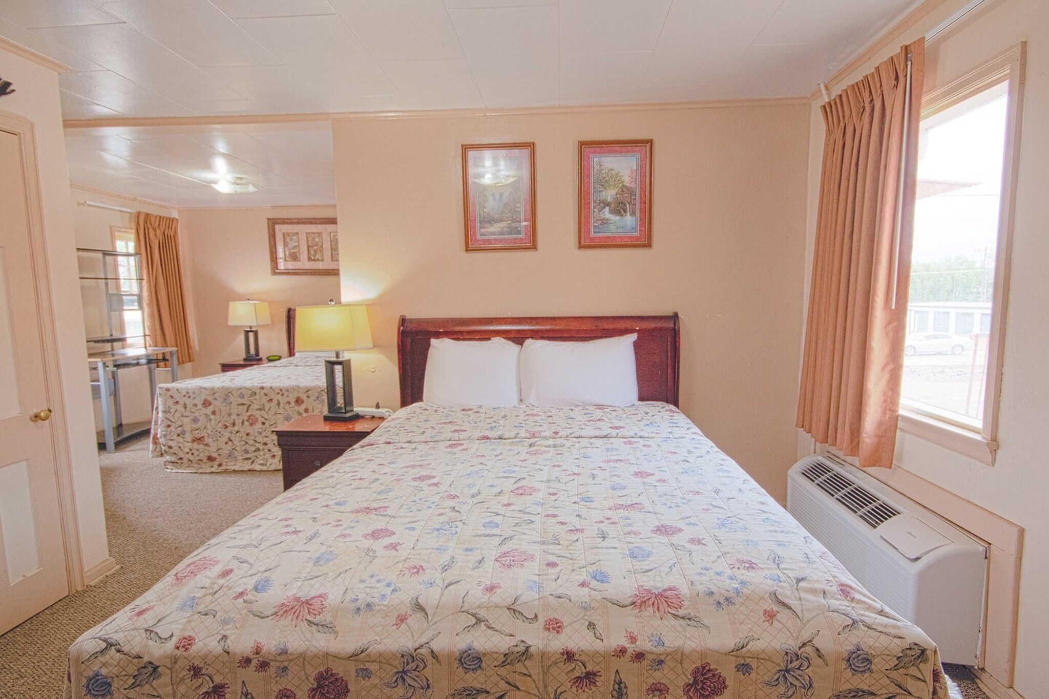 Bed Room
