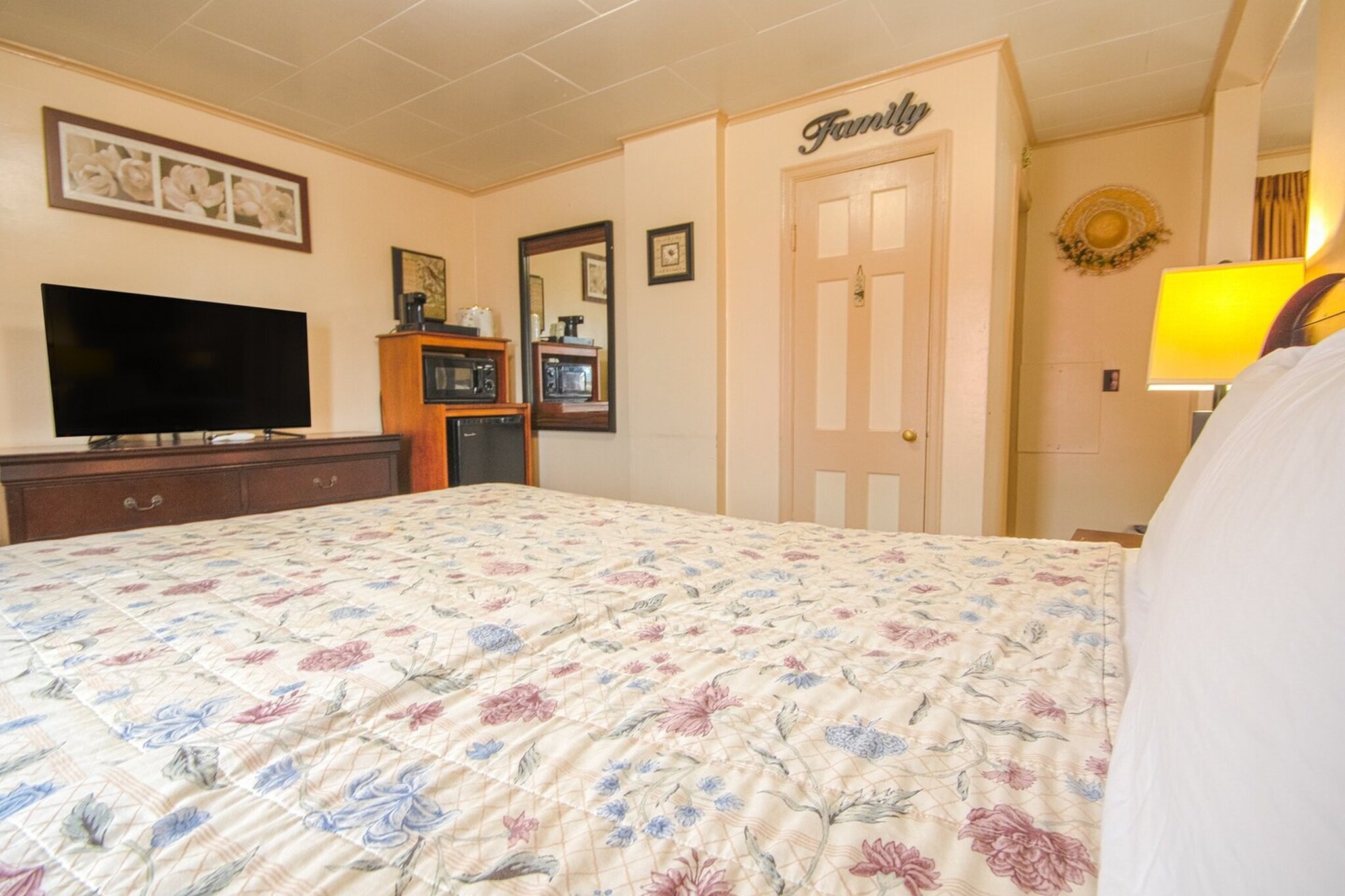 Bed Room