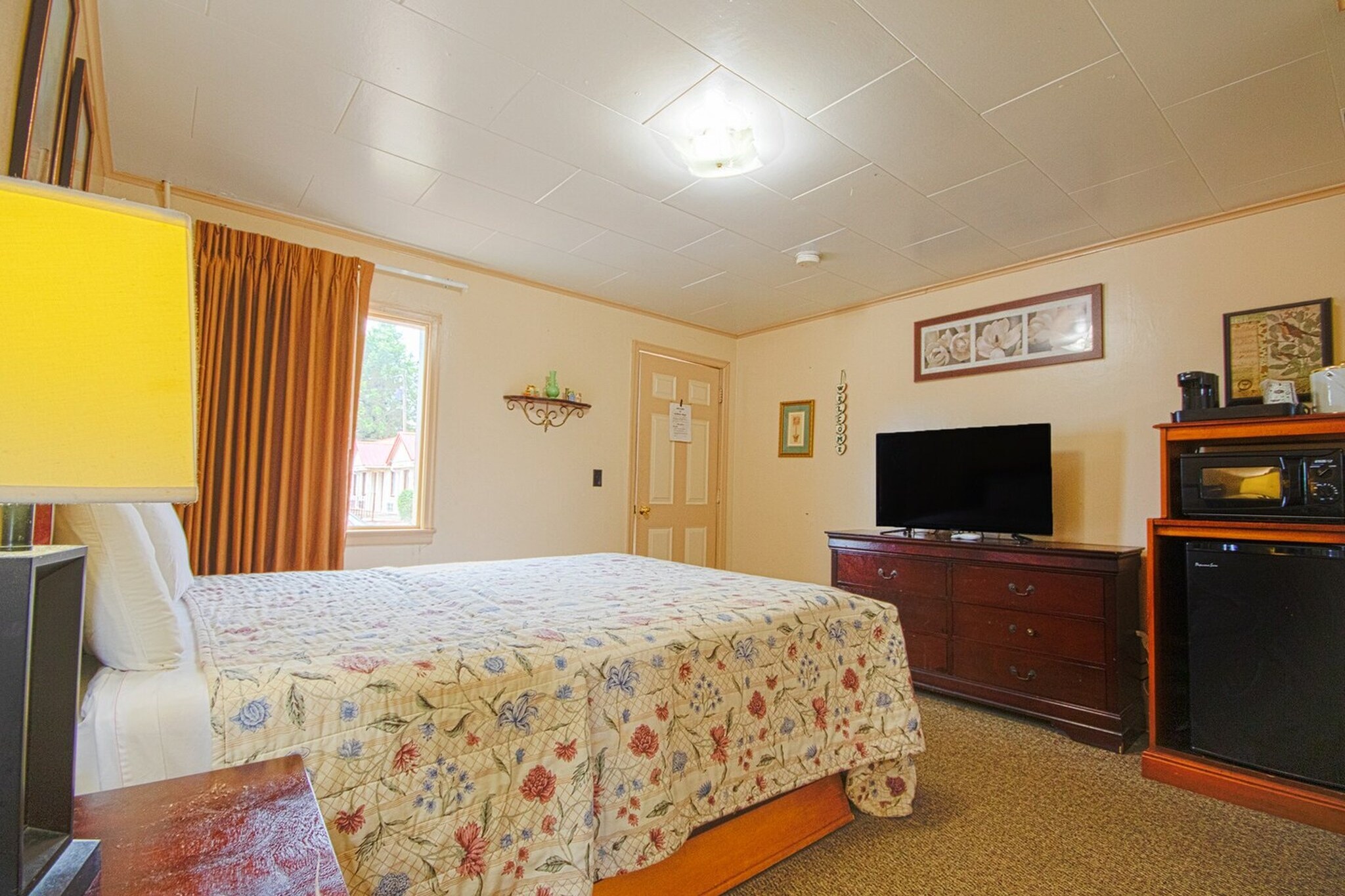Bed Room