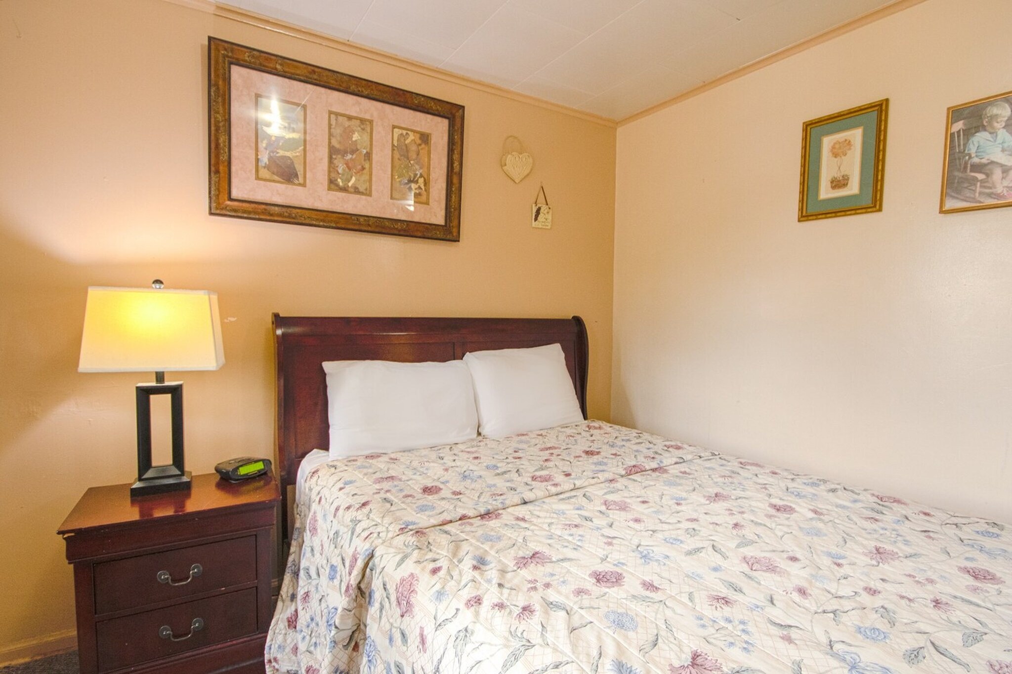 Bed Room