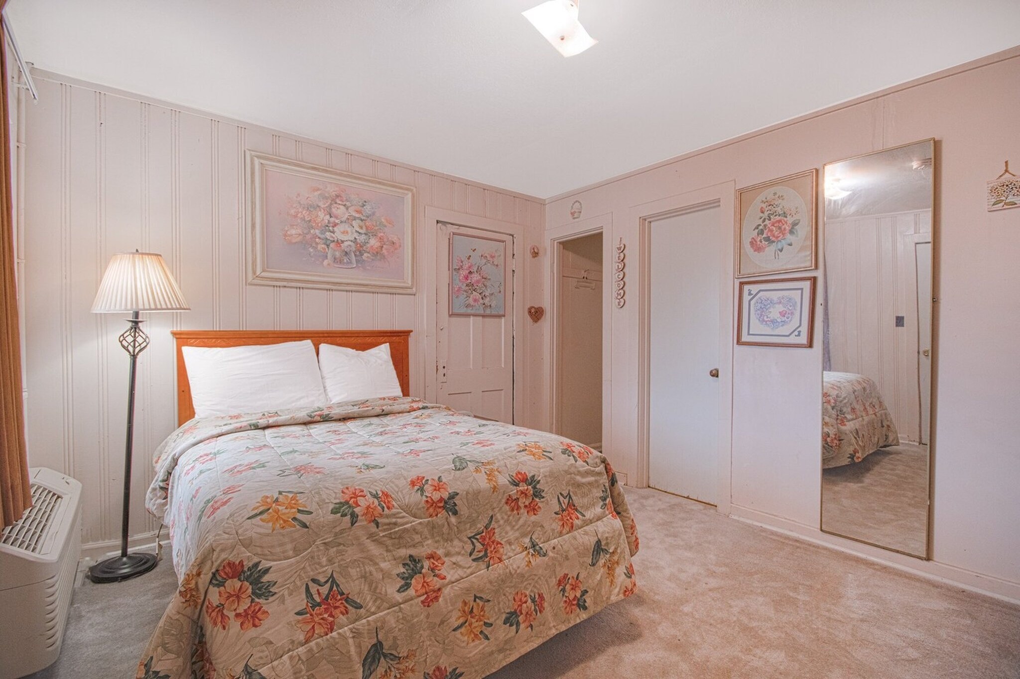 Bed Room