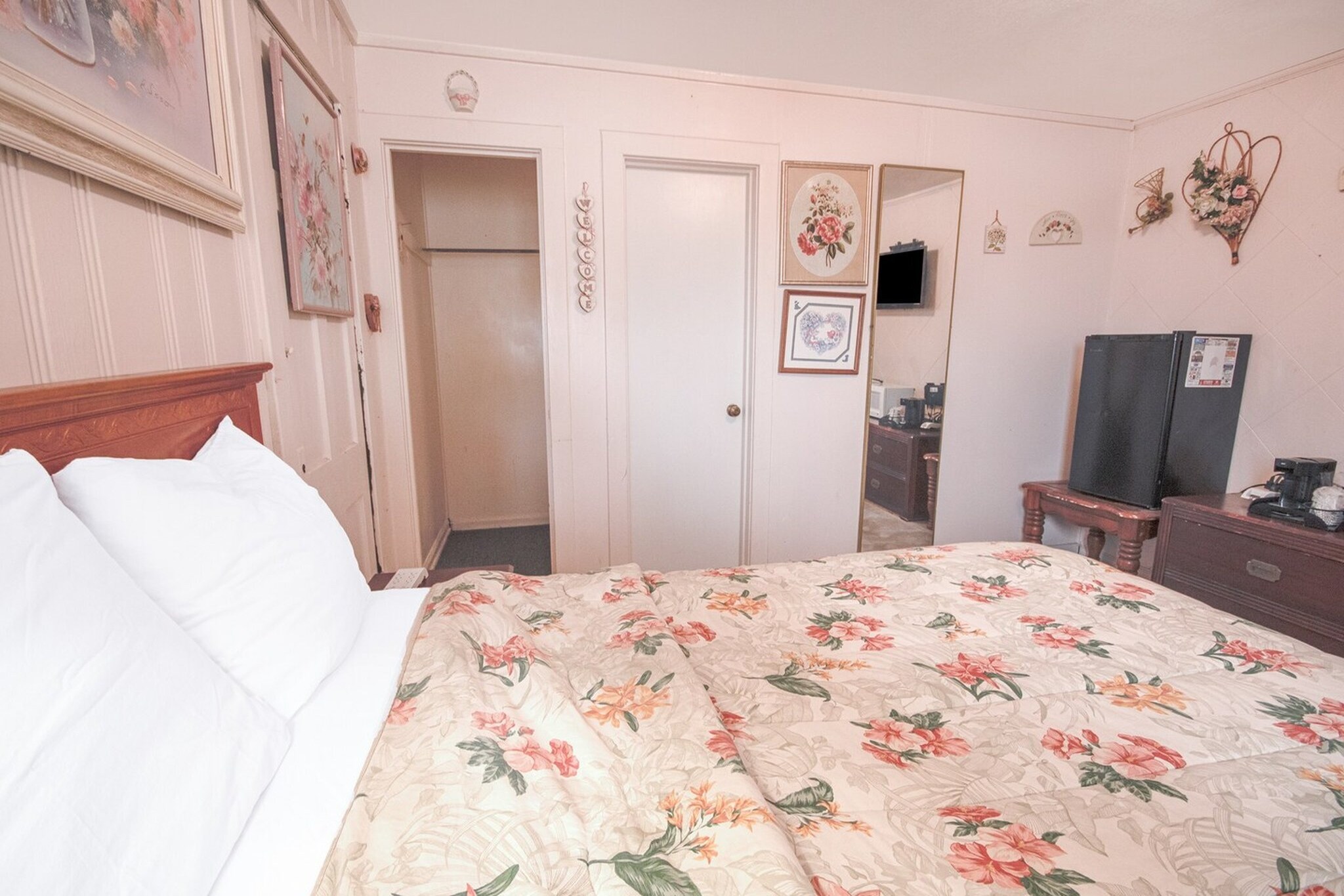 Bed Room