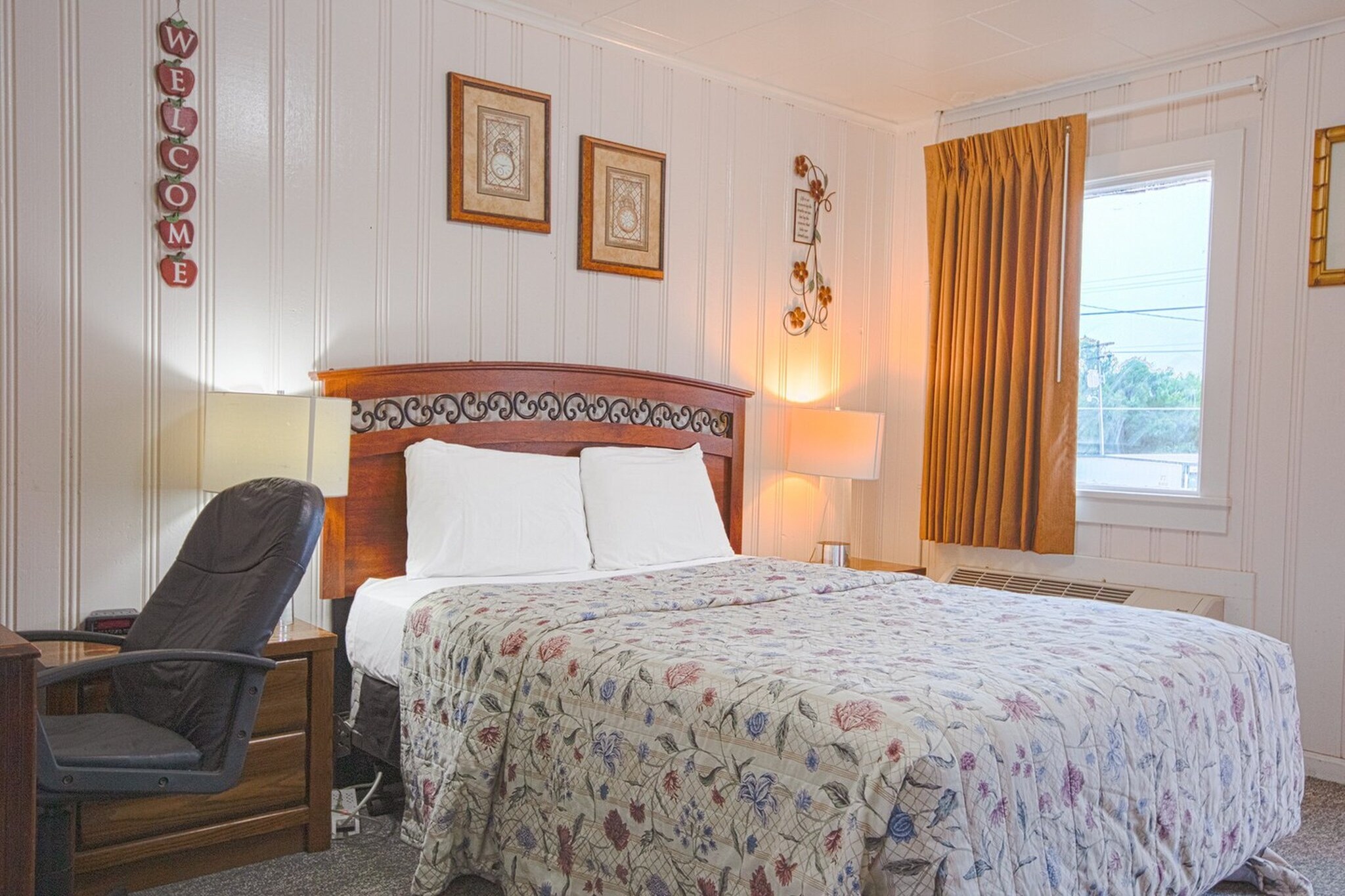Bed Room