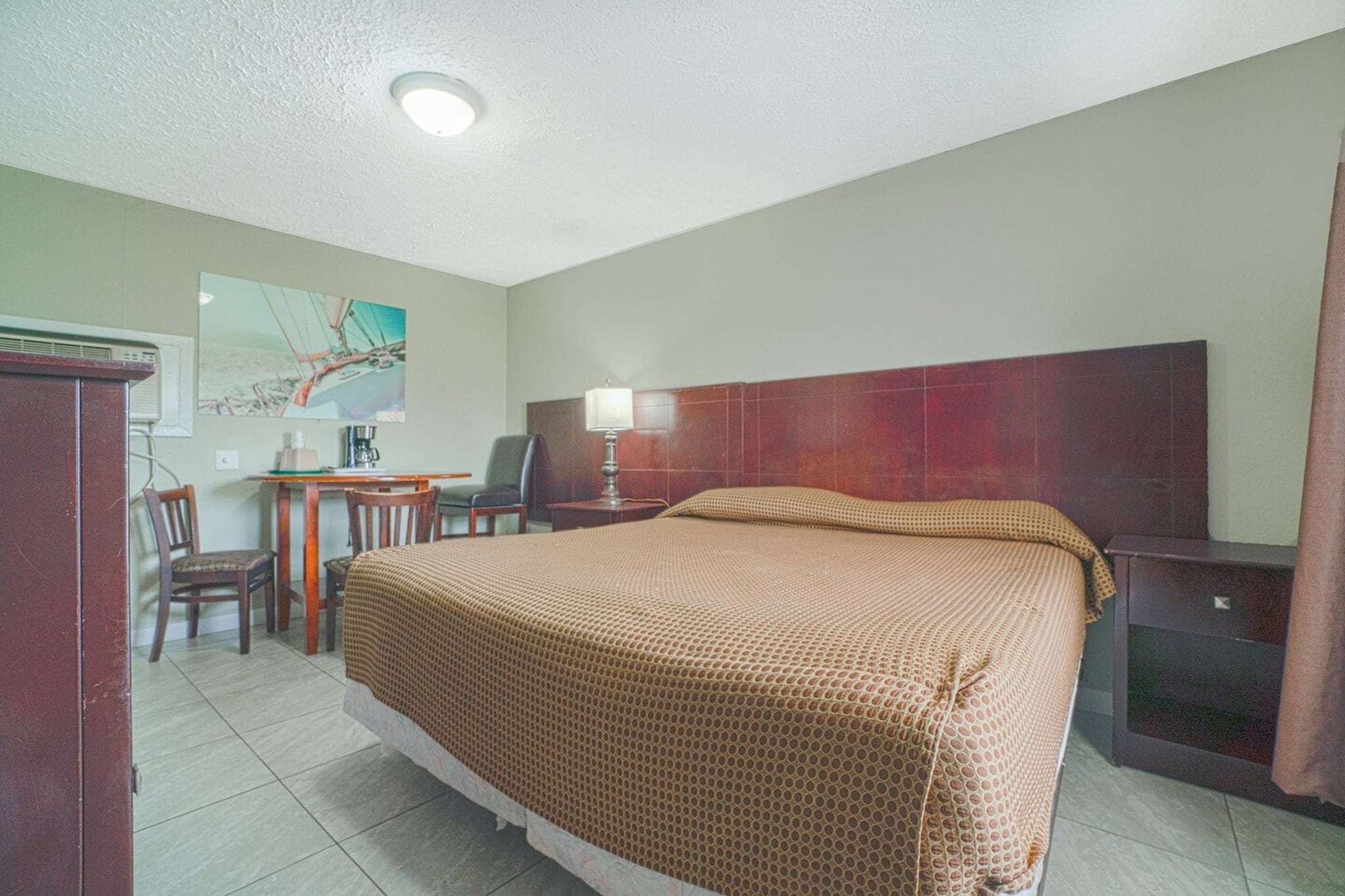 Bed Room