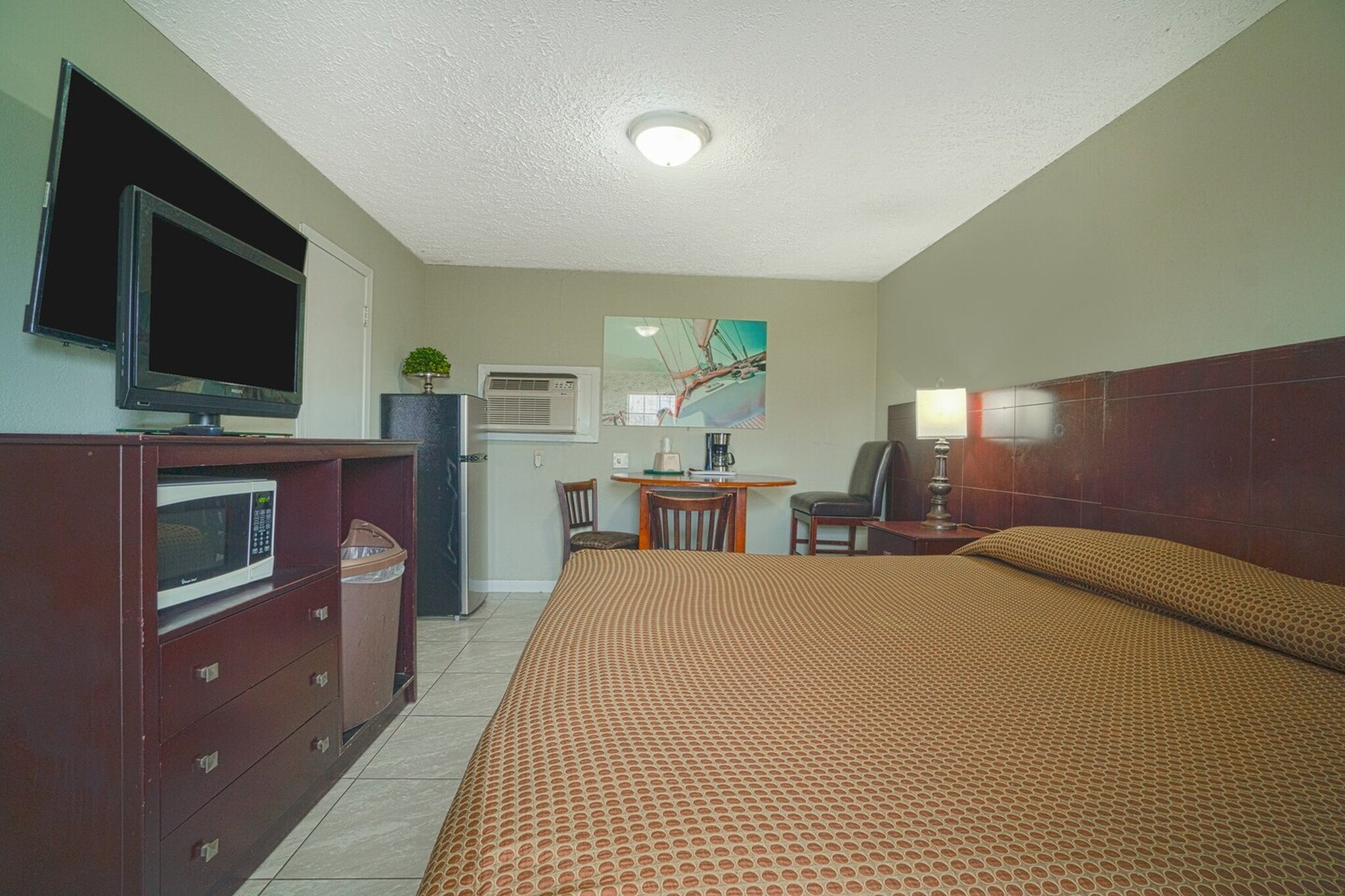 Bed Room