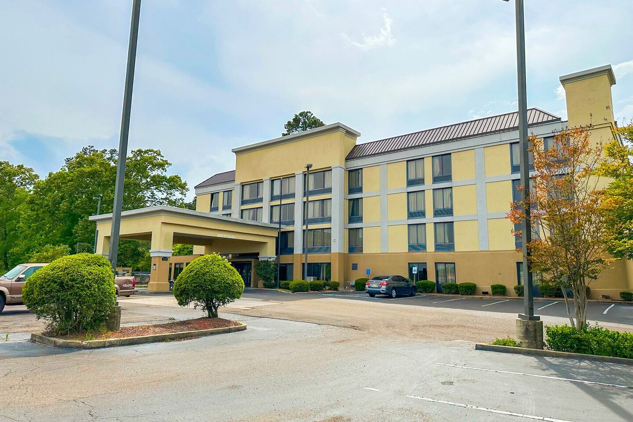 Exterior Summer