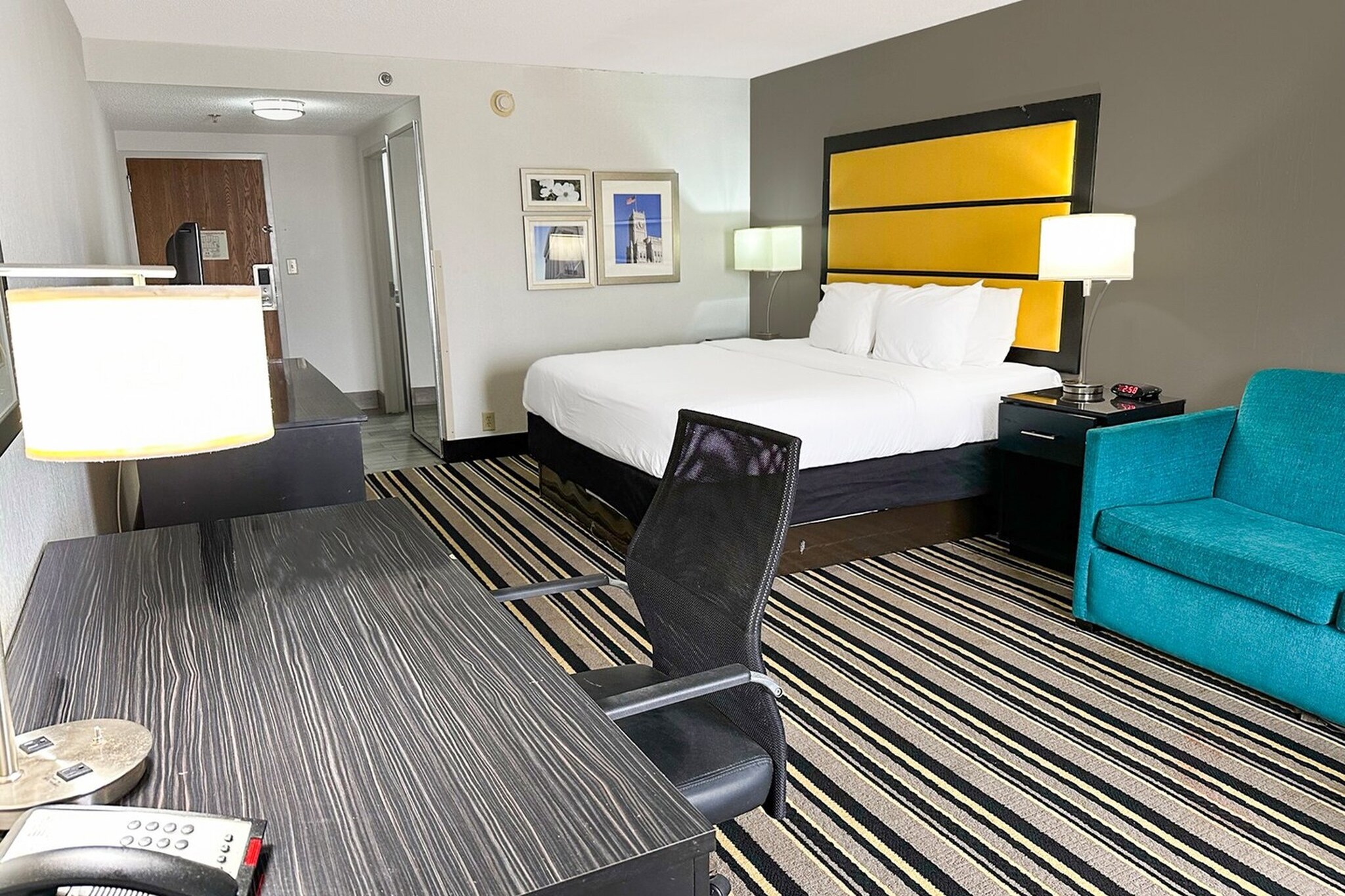 Bed Room