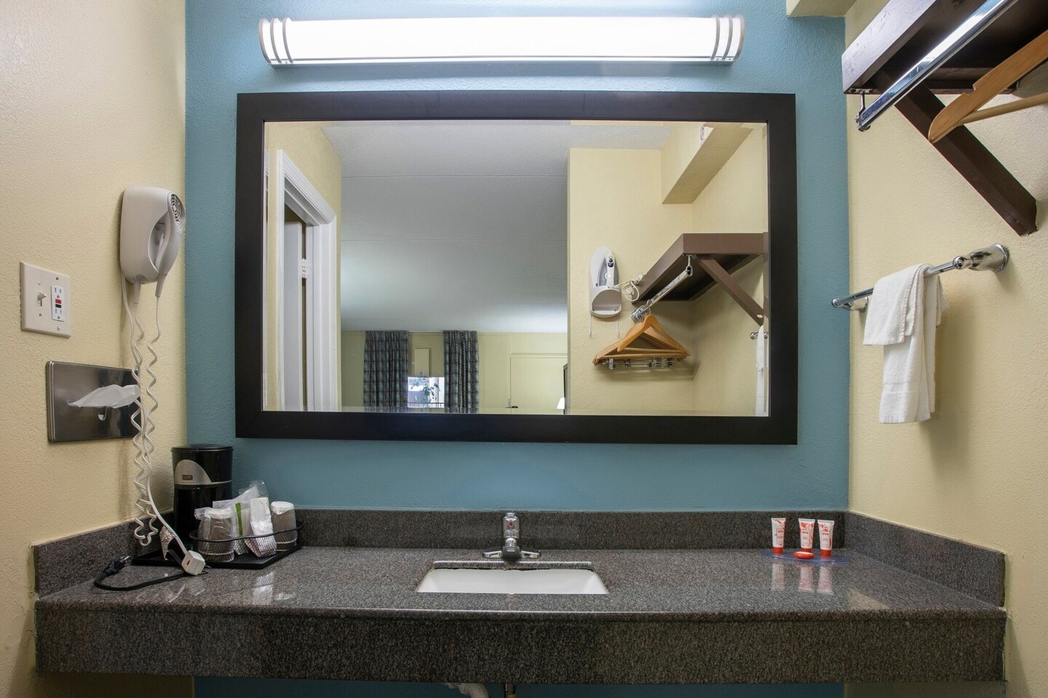 Bath Room