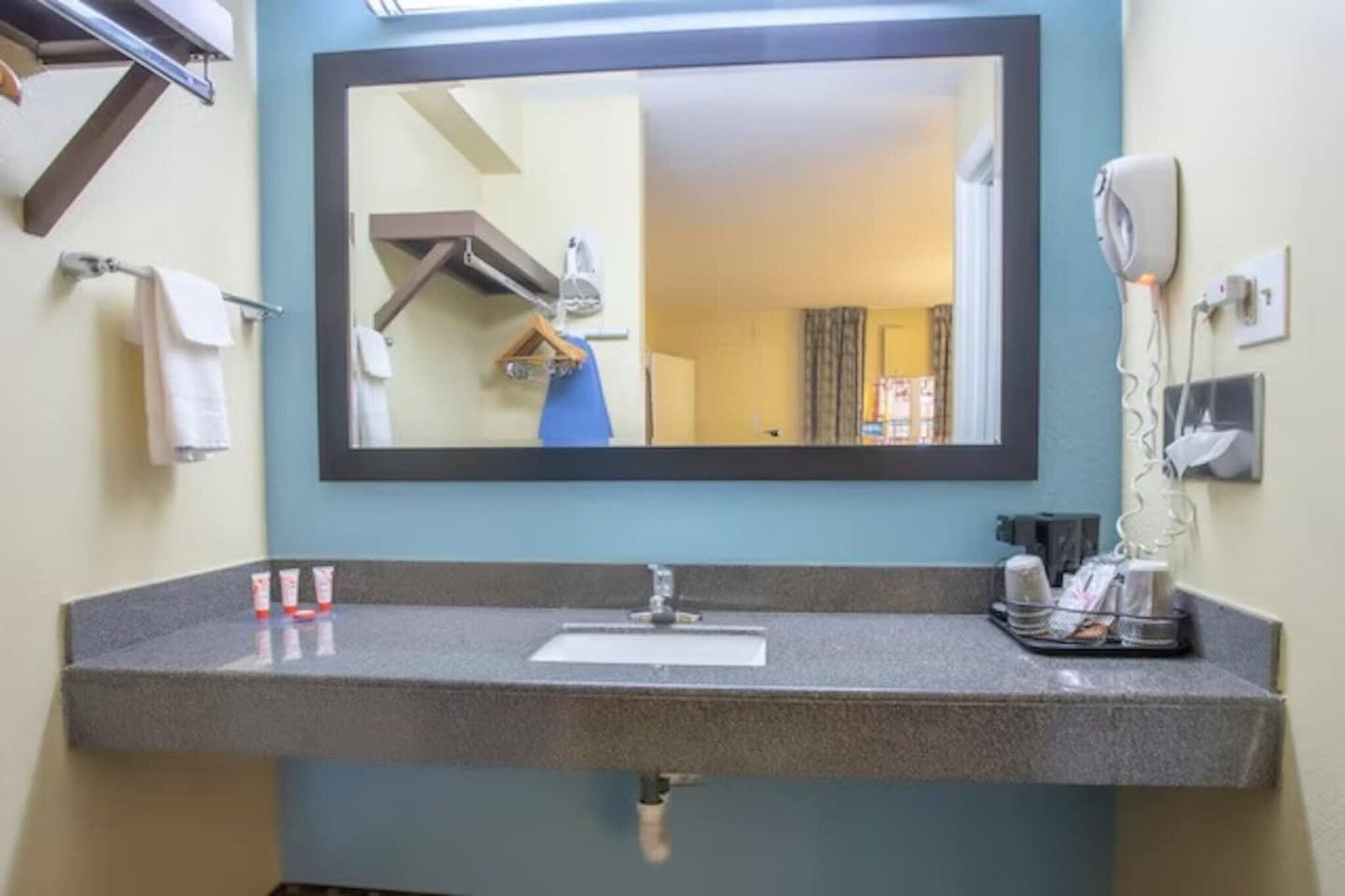 Bath Room