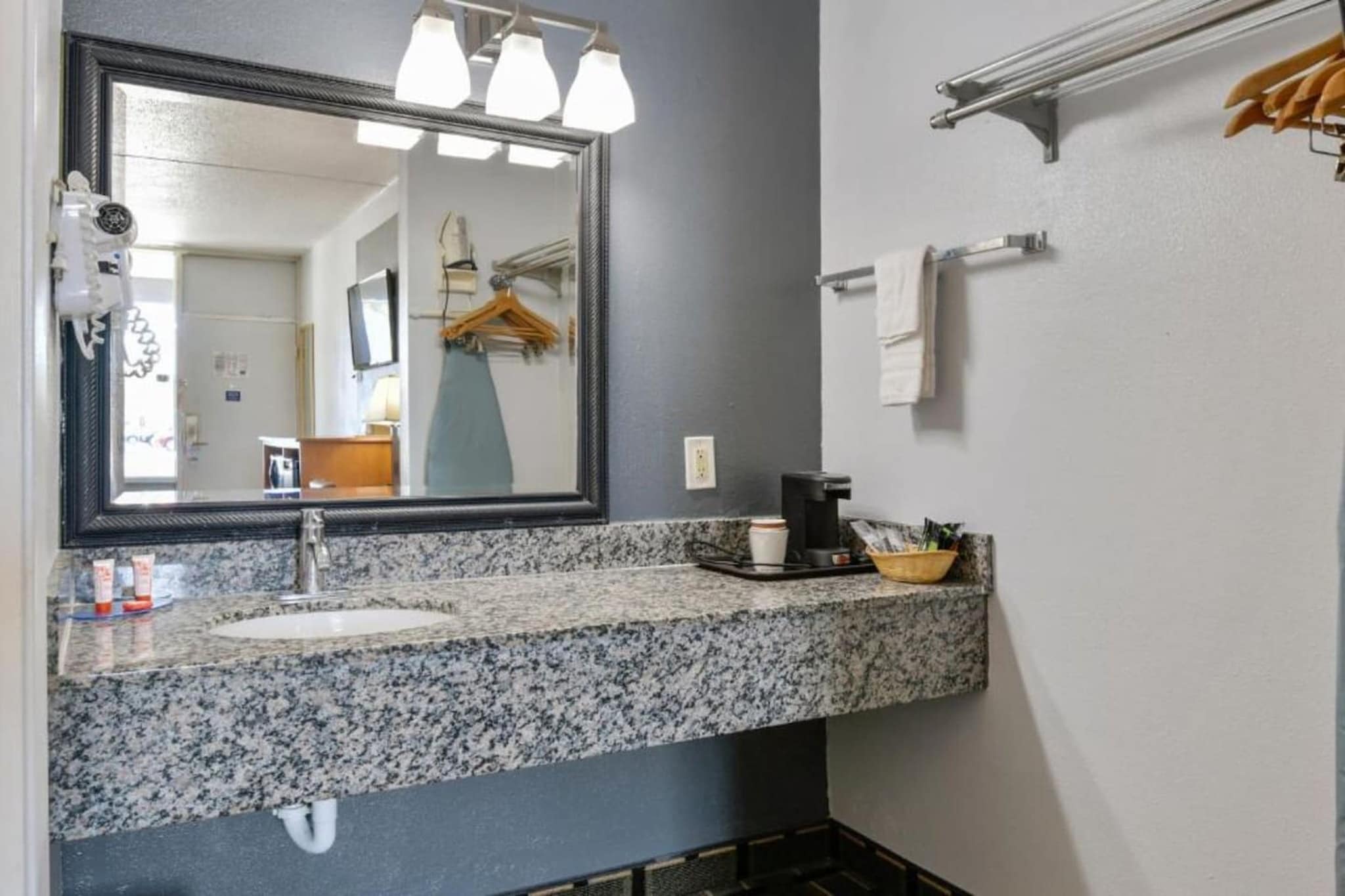 Bath Room