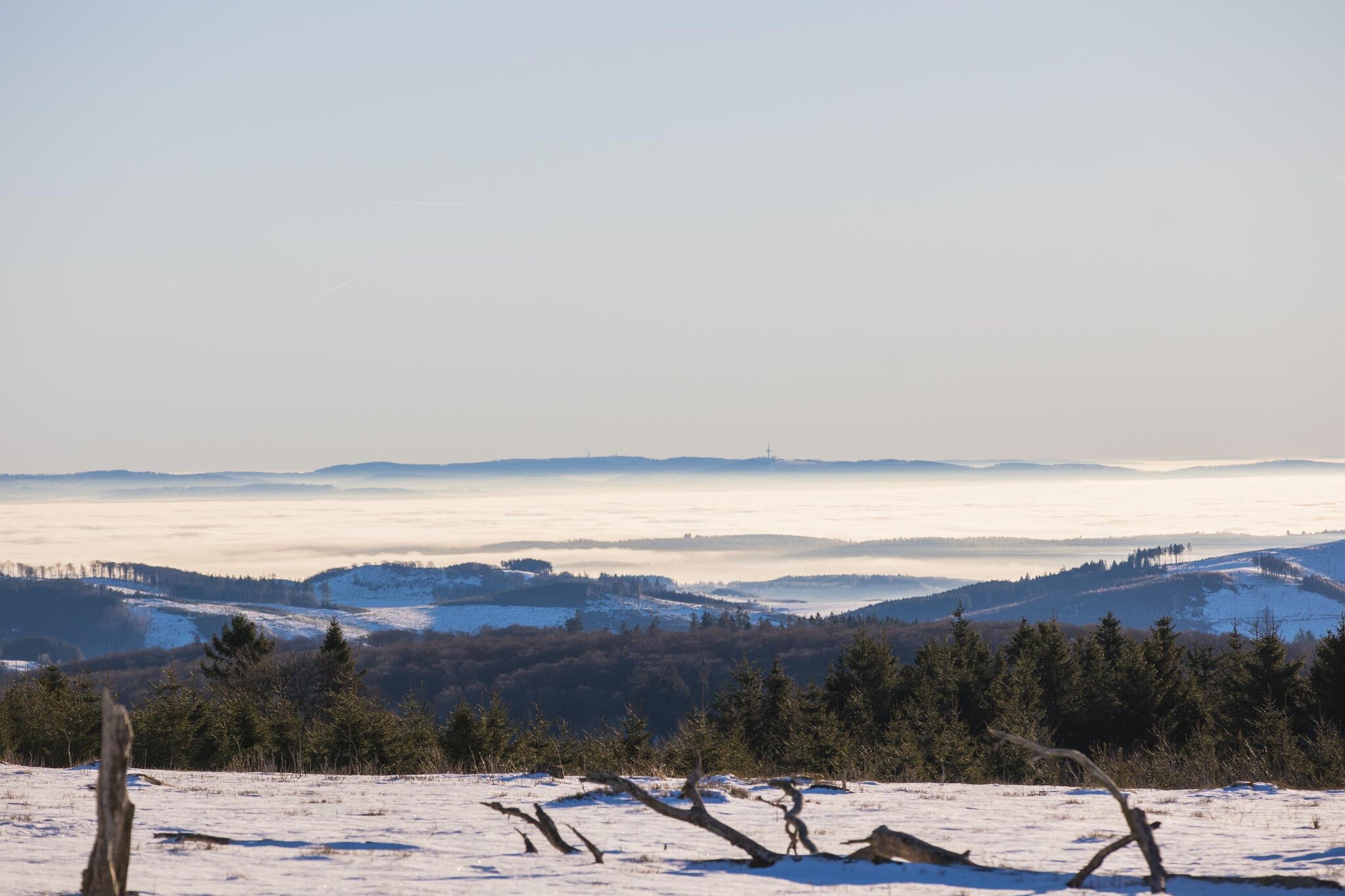 Ferienhaus 'Rothaarglück' Sauerland mit Aussicht-Gebied winter 5km