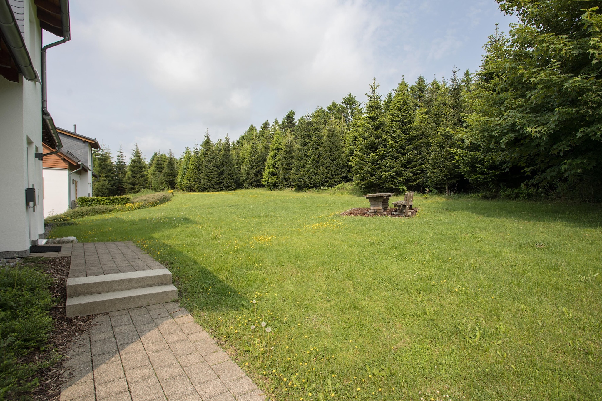 Ferienhaus 'Rothaarglück' Sauerland mit Aussicht-Tuinen zomer