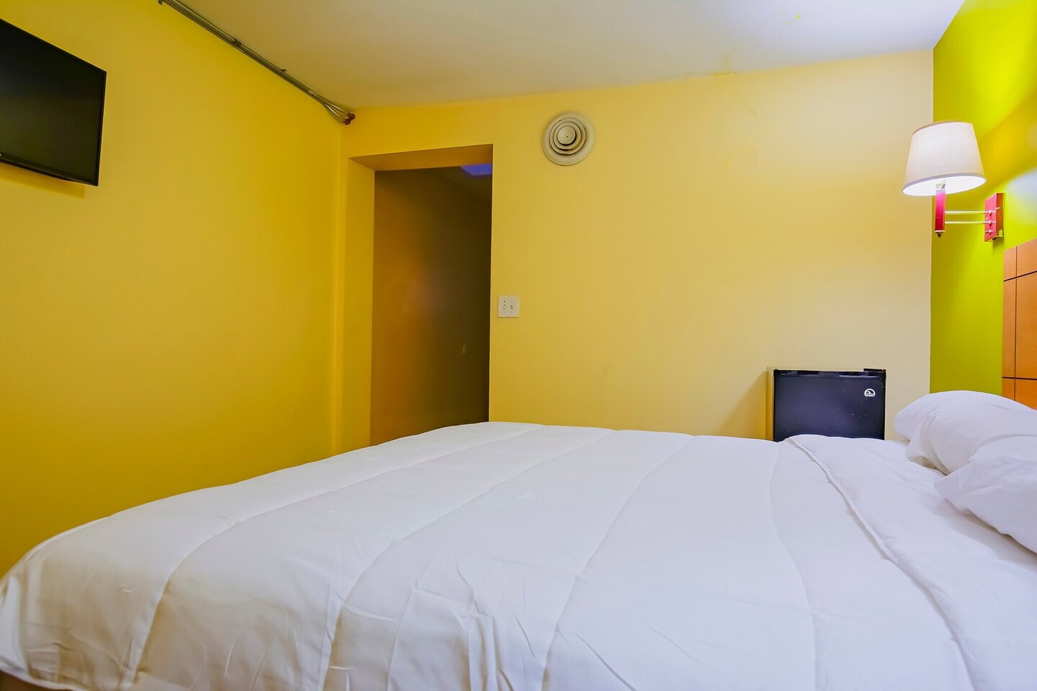 Bed Room
