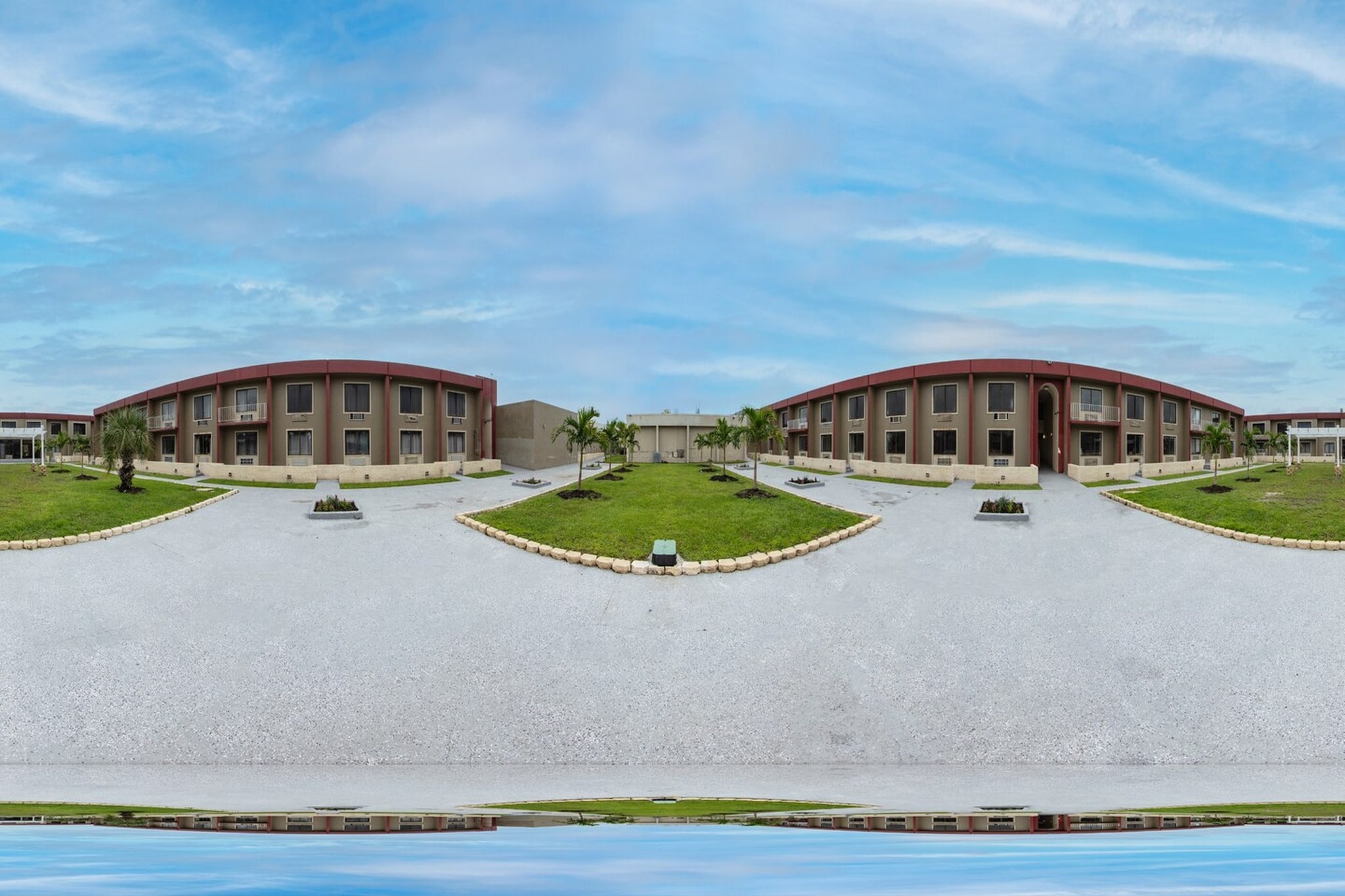 Exterior Summer