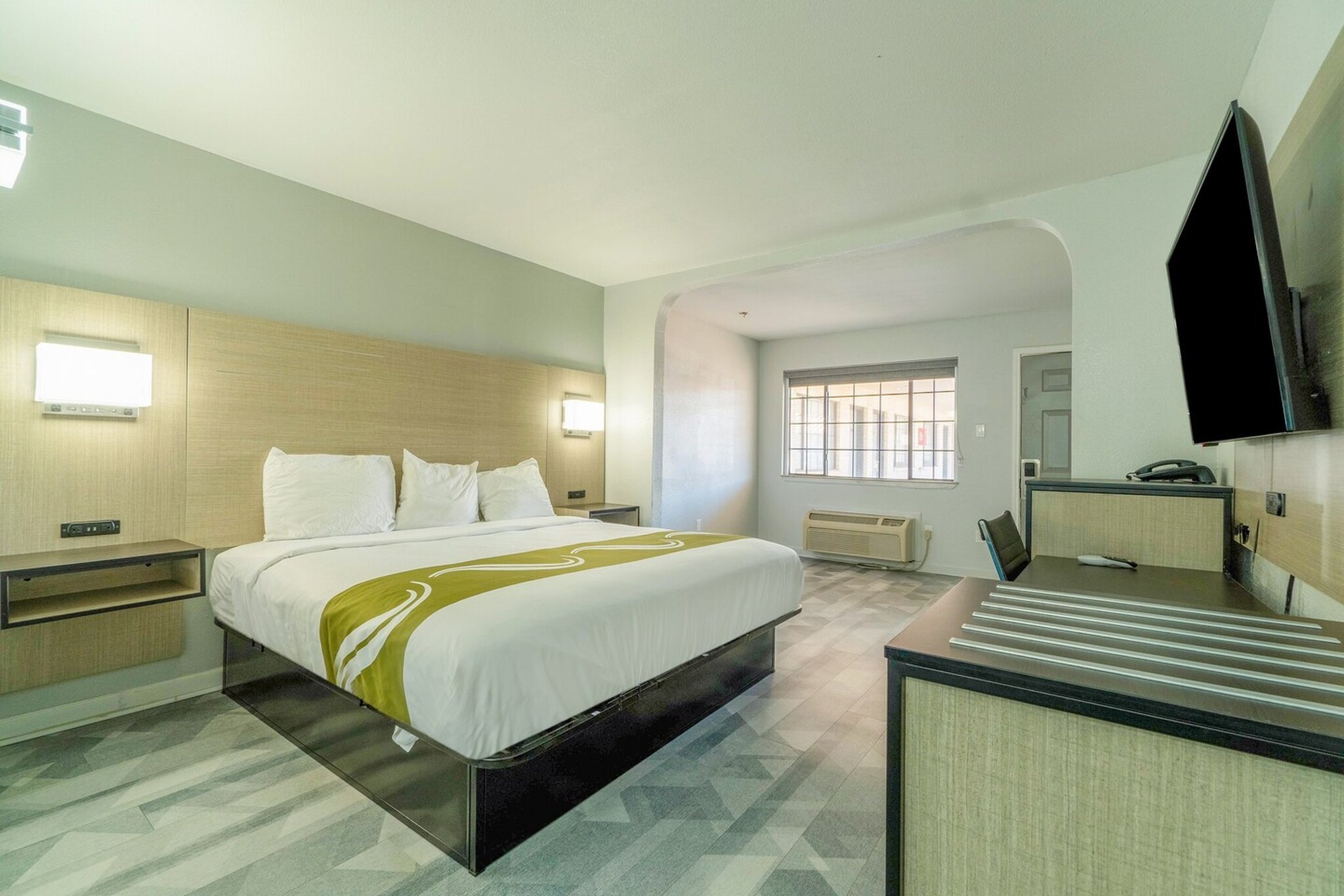 Bed Room