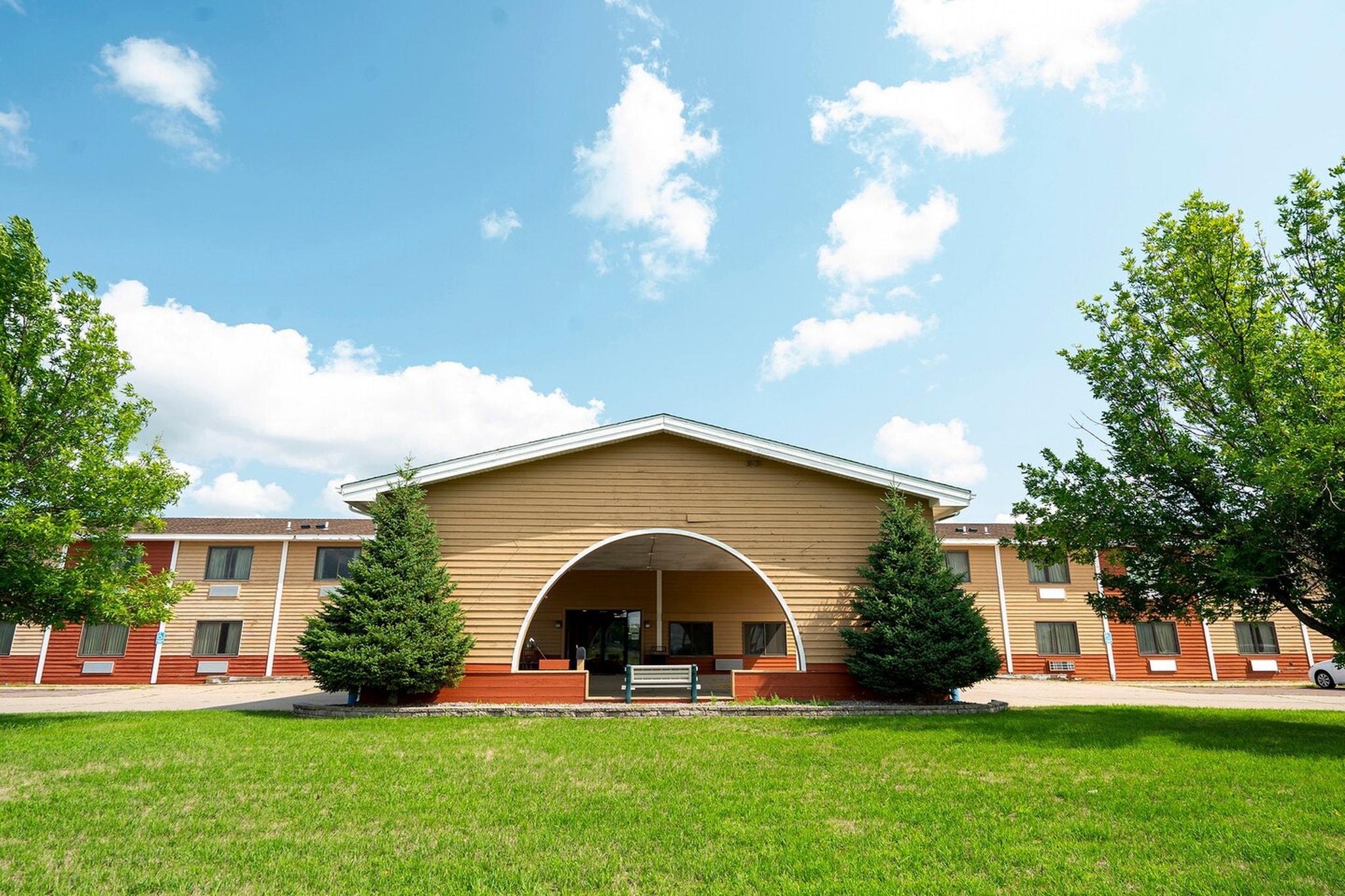 Exterior Summer