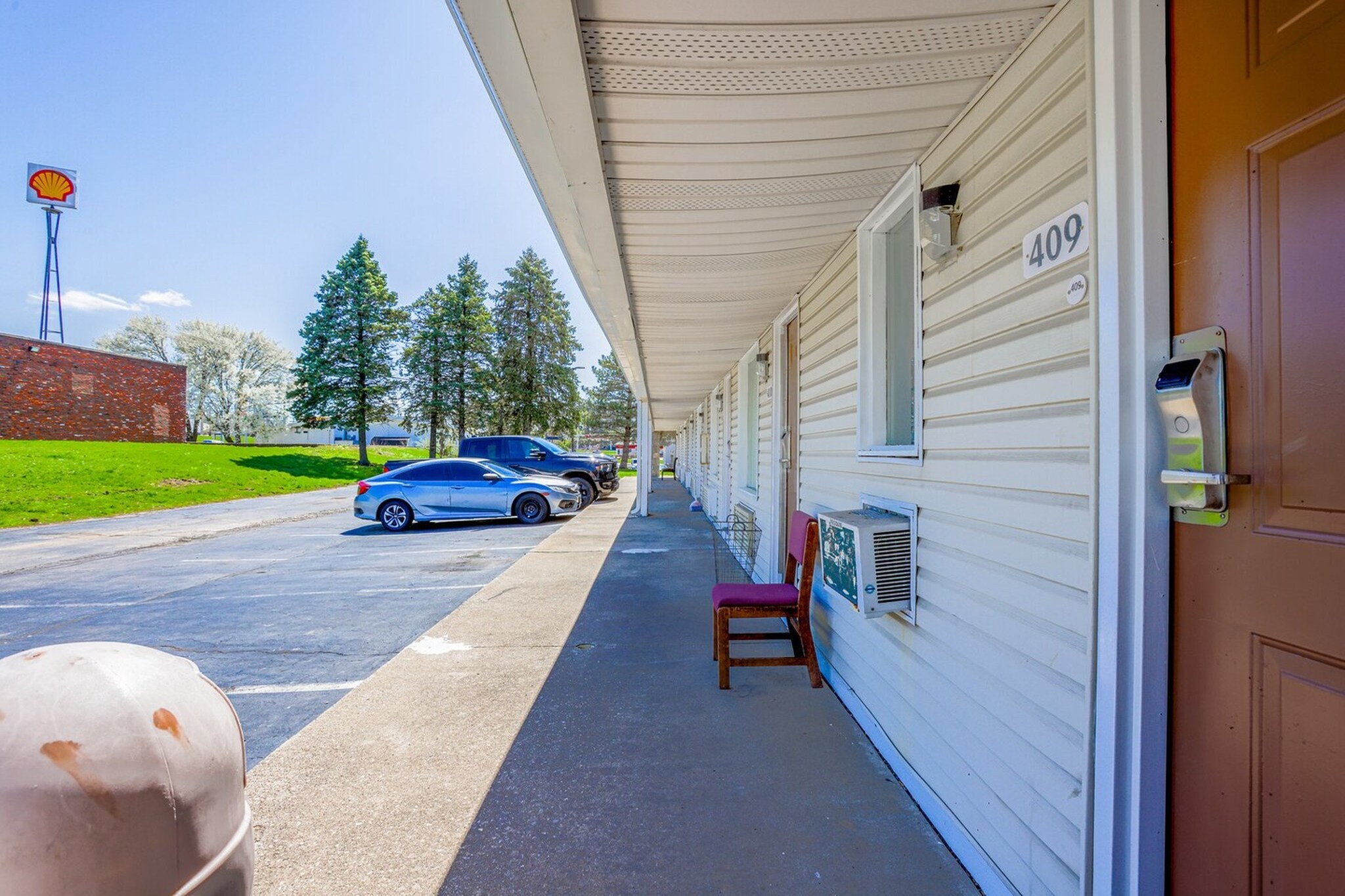 Exterior Summer