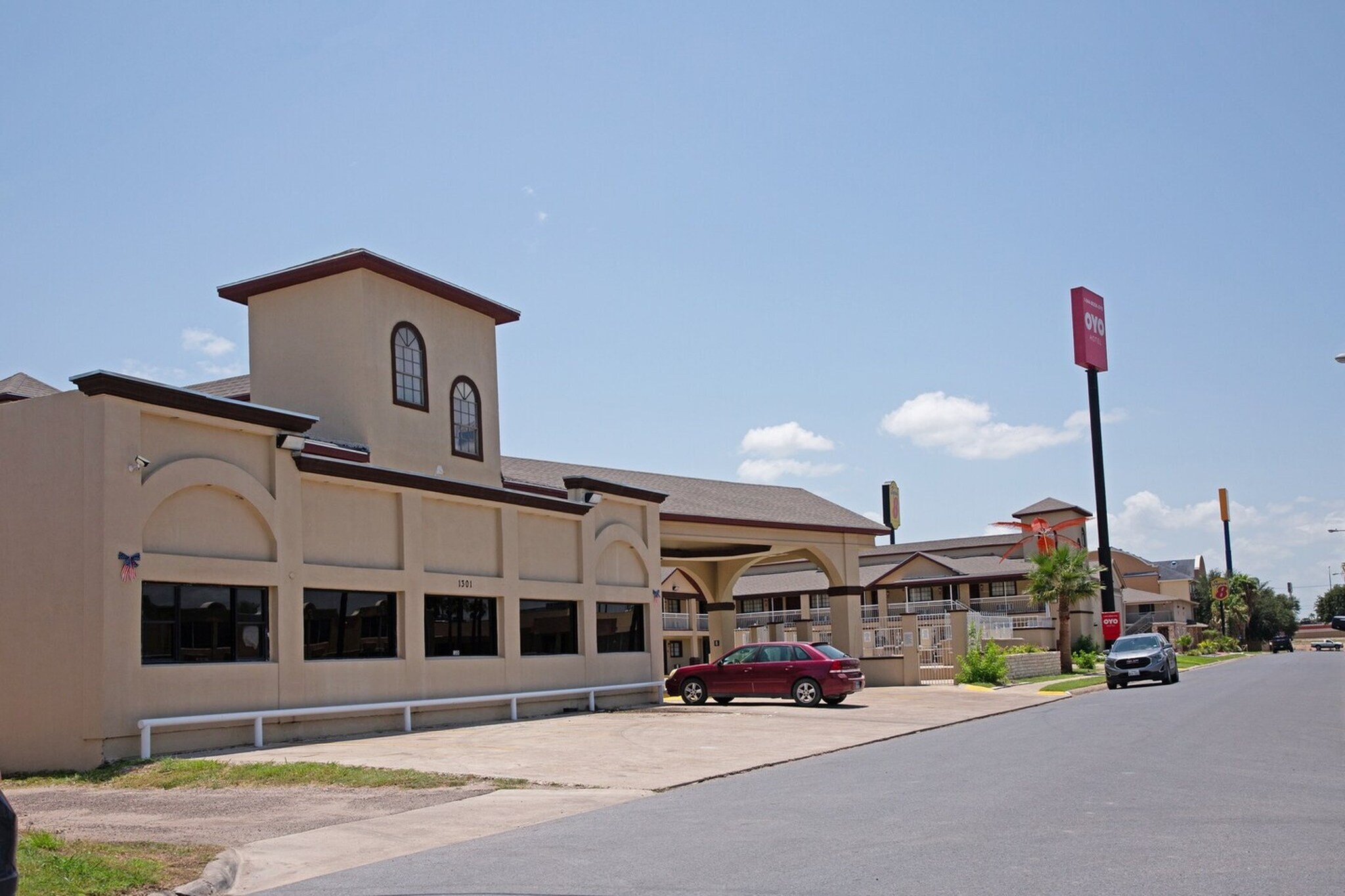 Exterior Summer