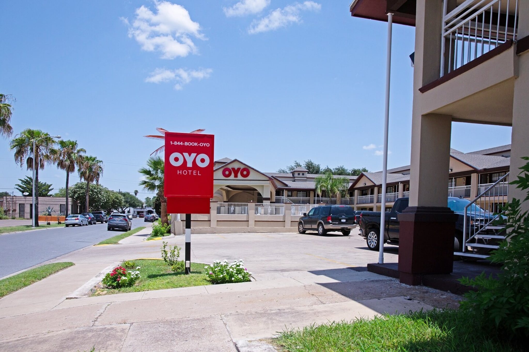 Exterior Summer