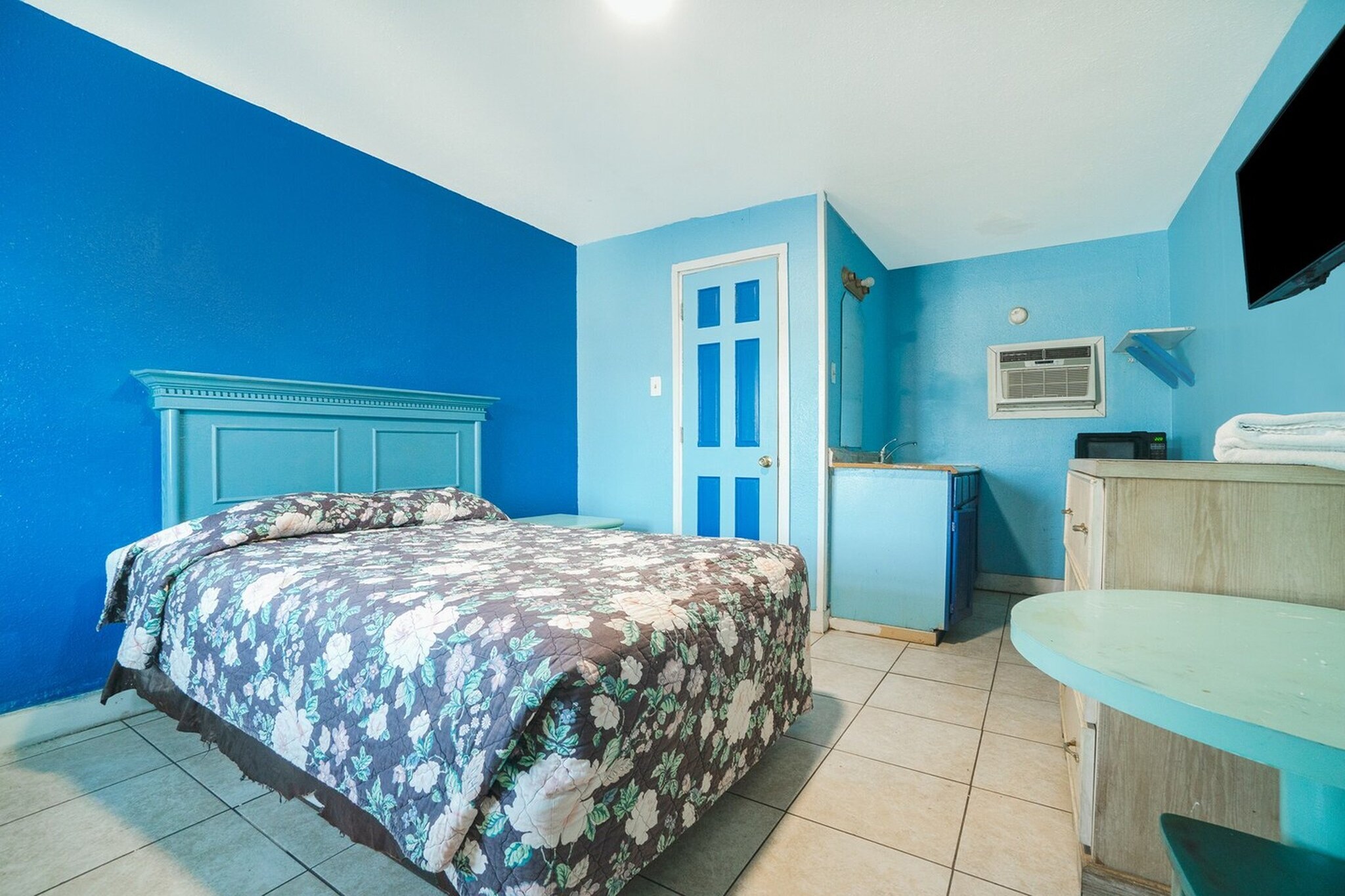 Bed Room