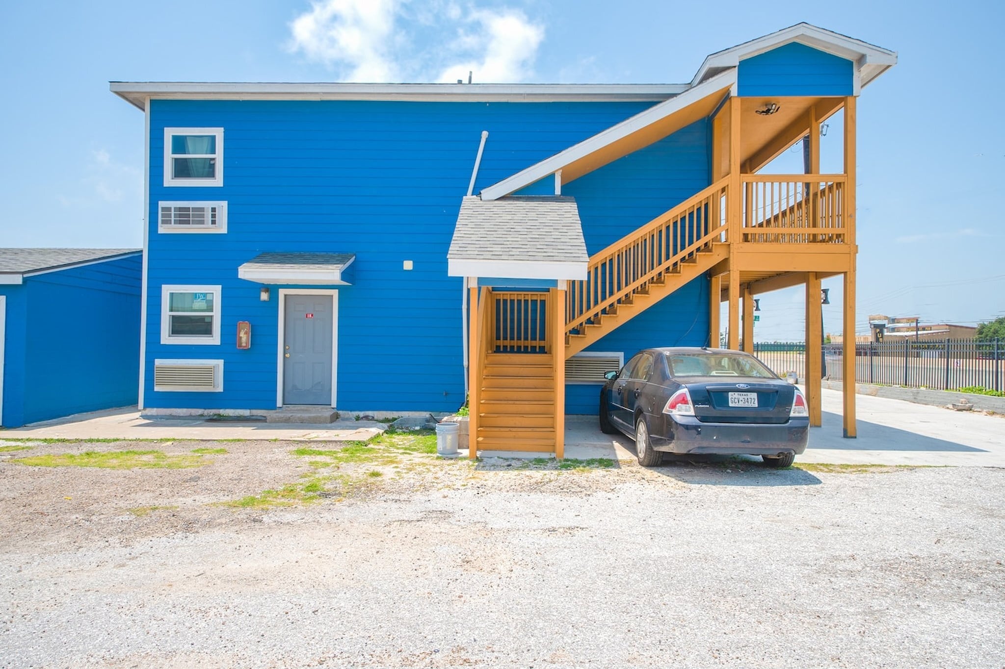 Exterior Summer