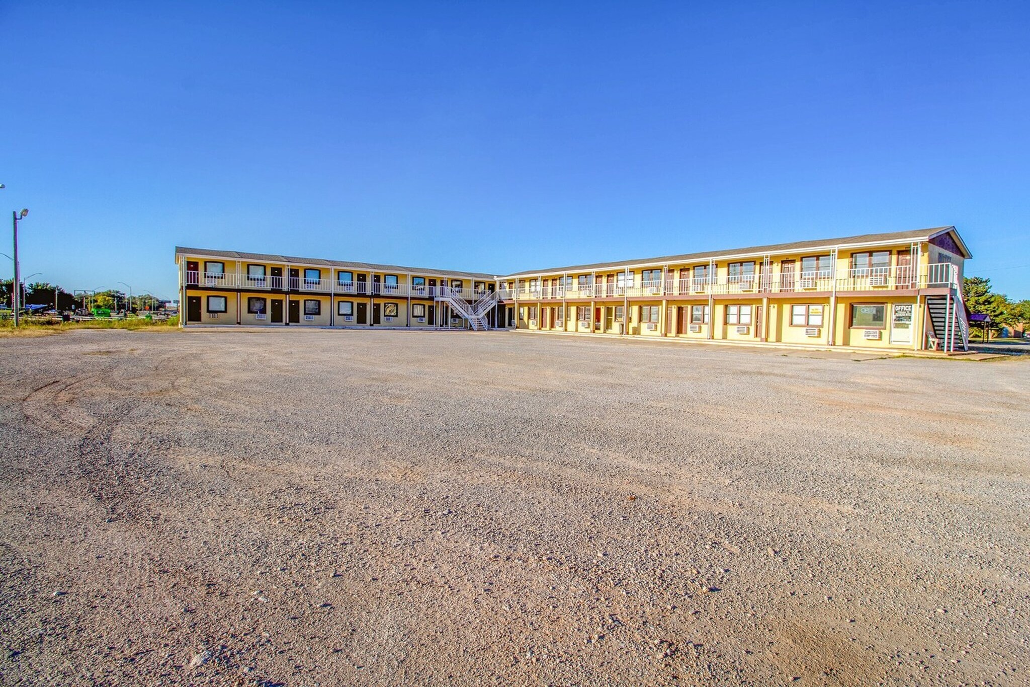 Exterior Summer