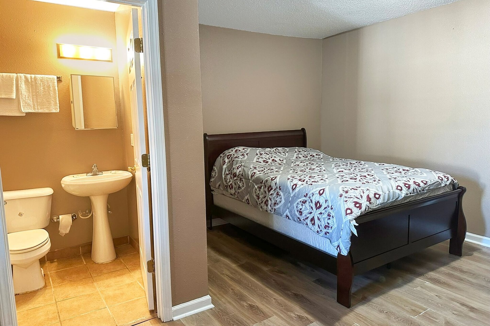 Bed Room