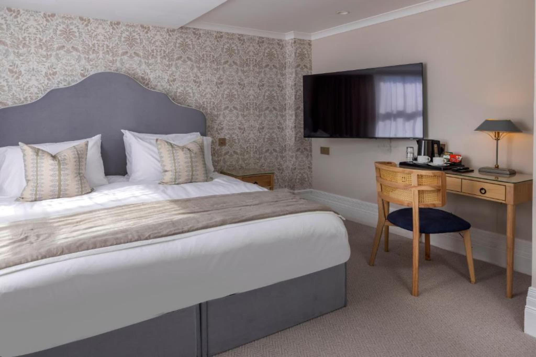 Newton Park Double Room - Schlafzimmer