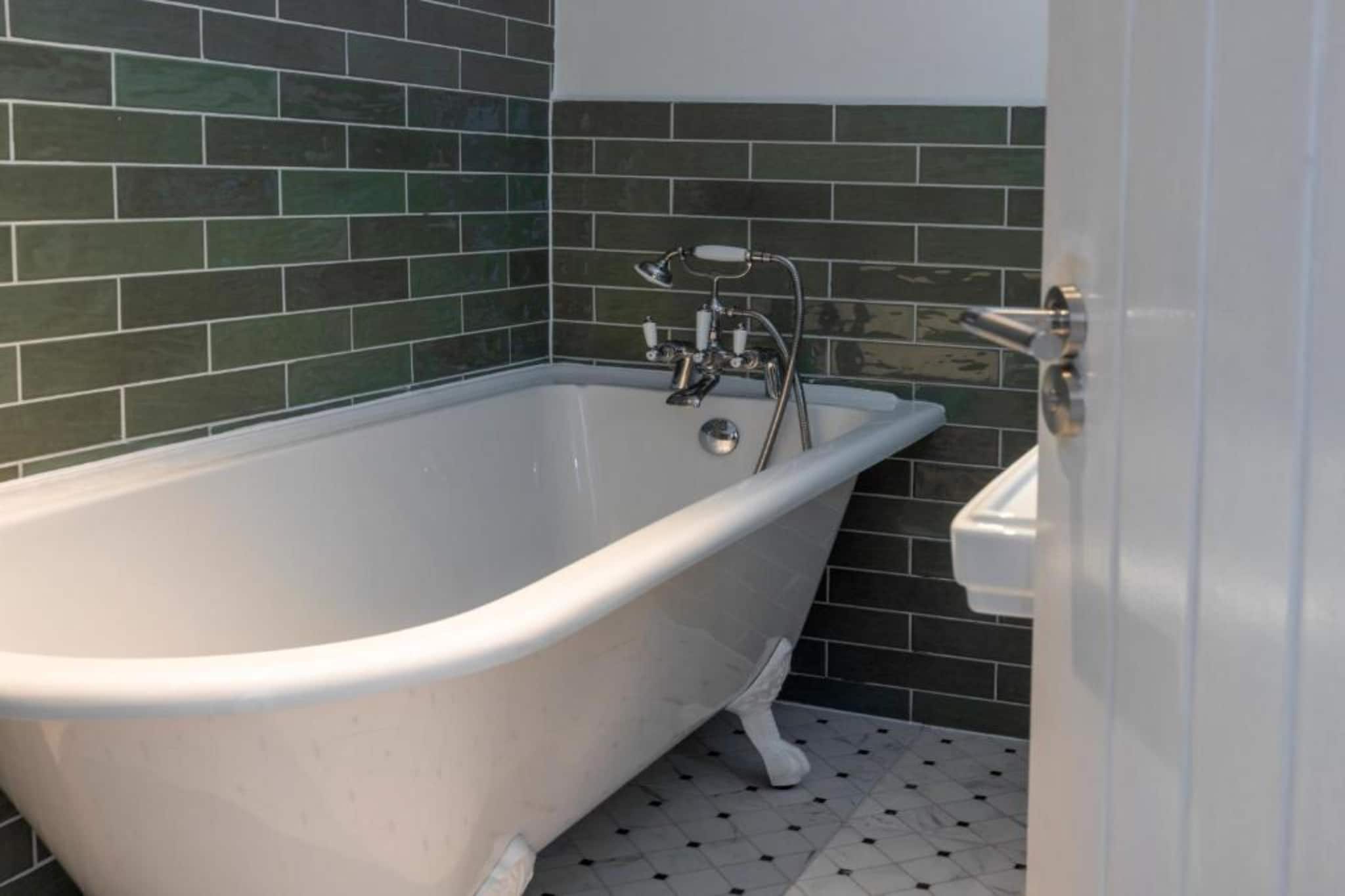 Newton Park Double Room - Badezimmer