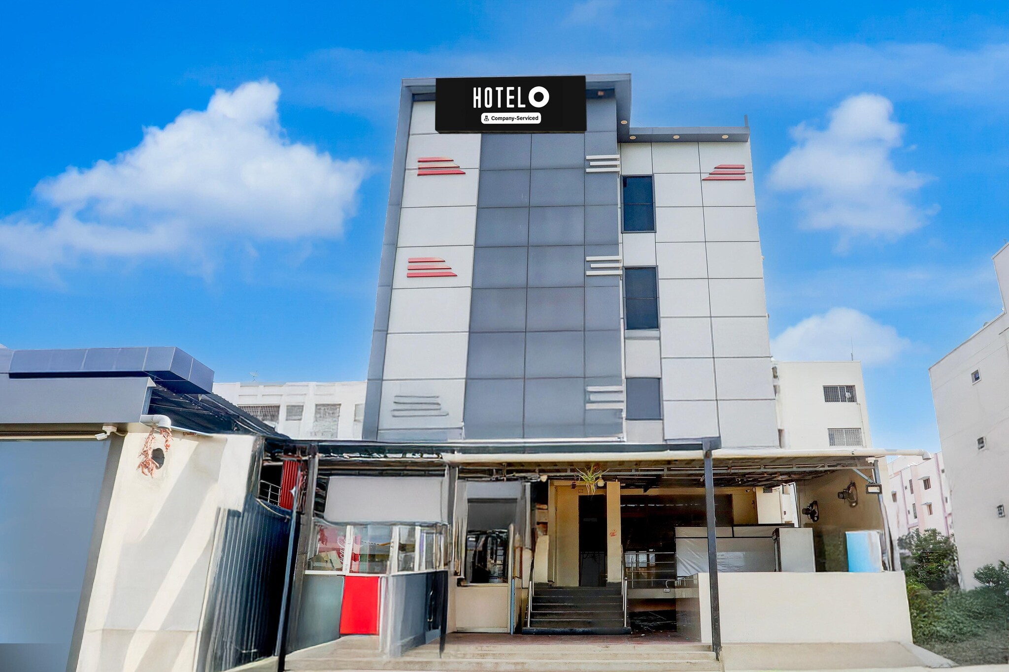 Collection O Tirupati Central Junction