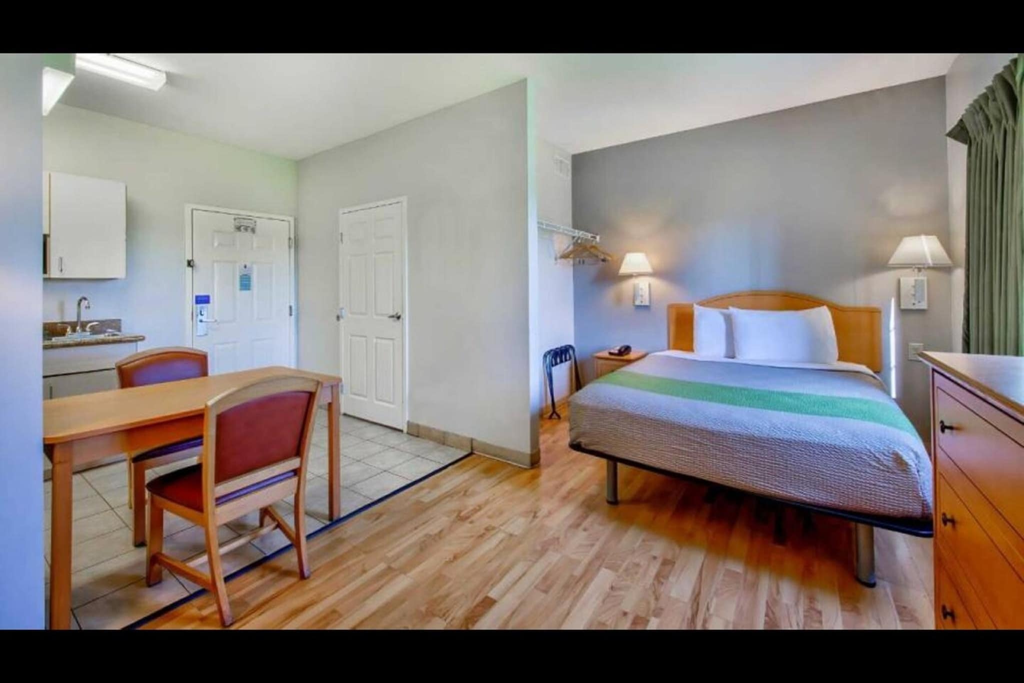 Bed Room