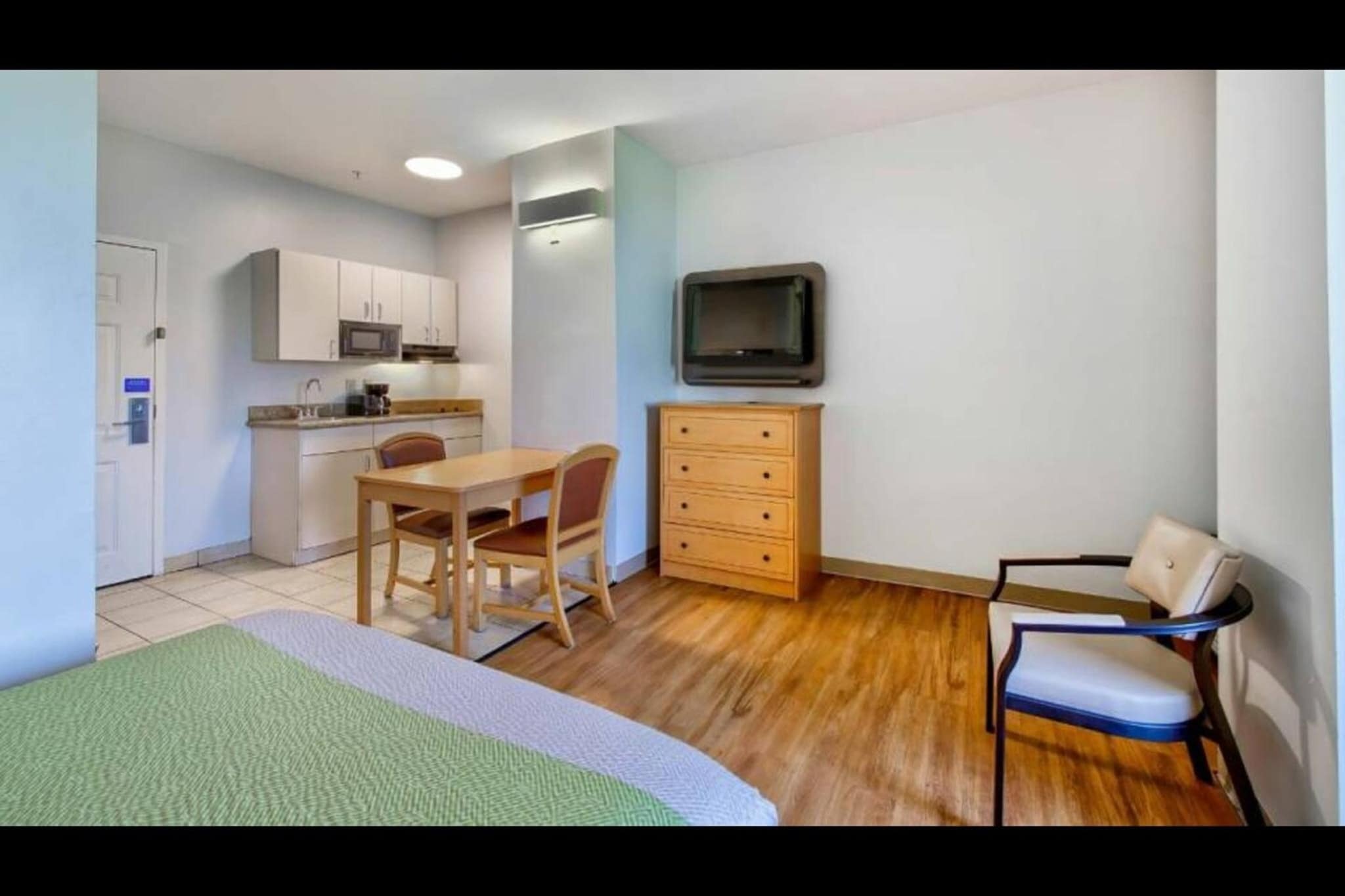 Bed Room