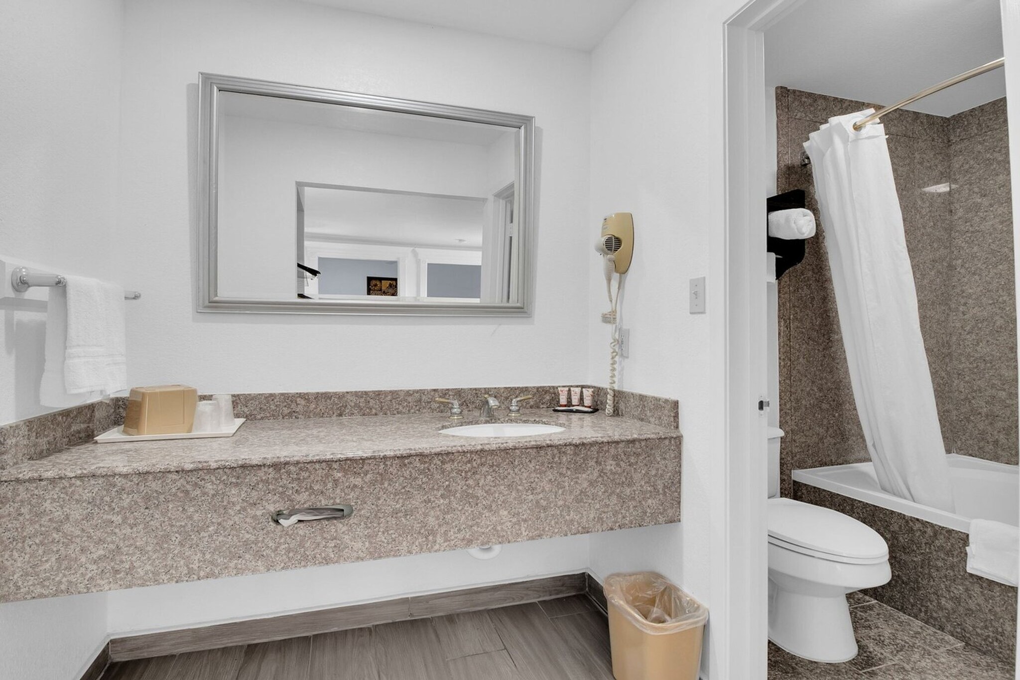 Bath Room