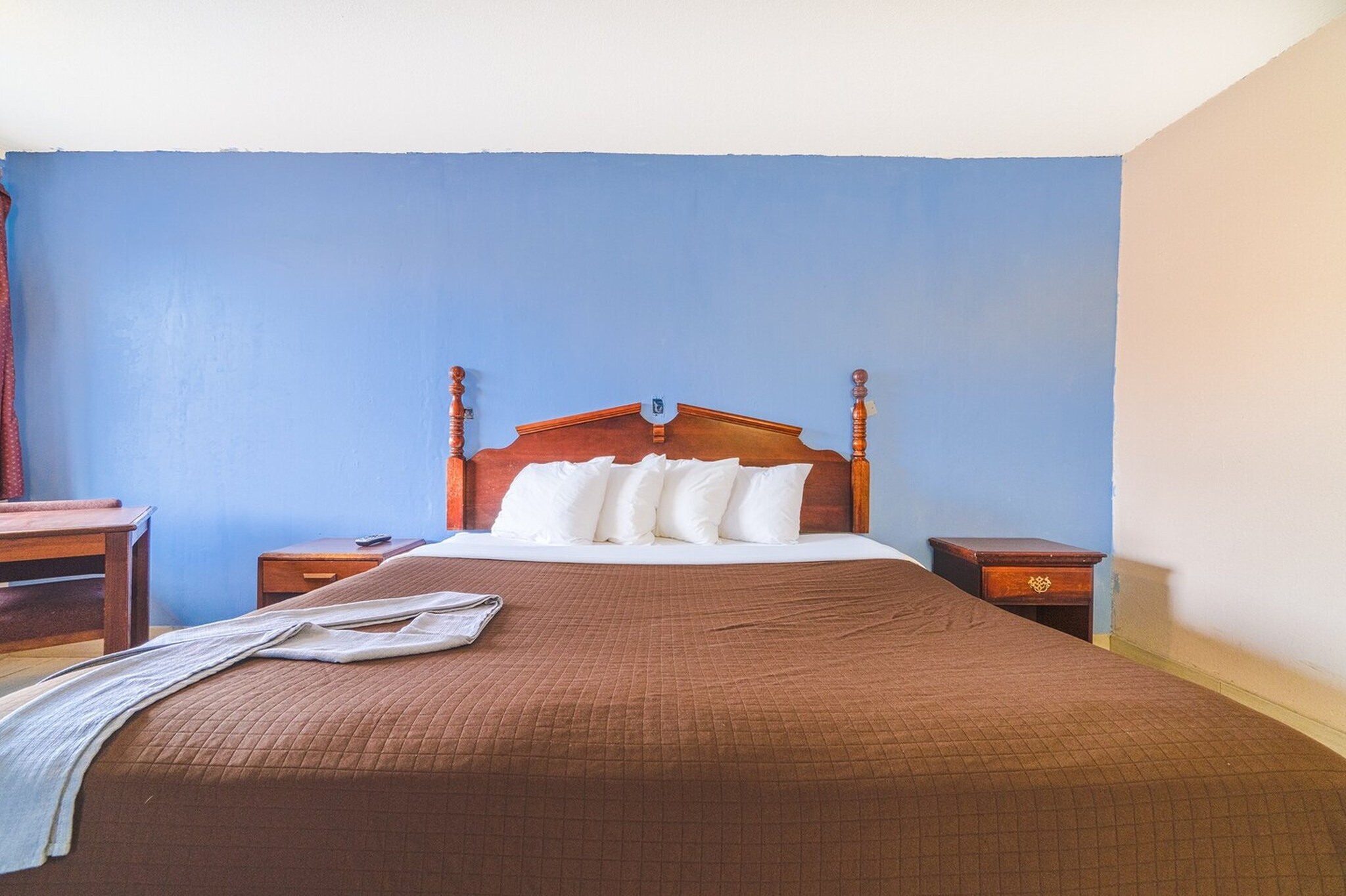 Bed Room