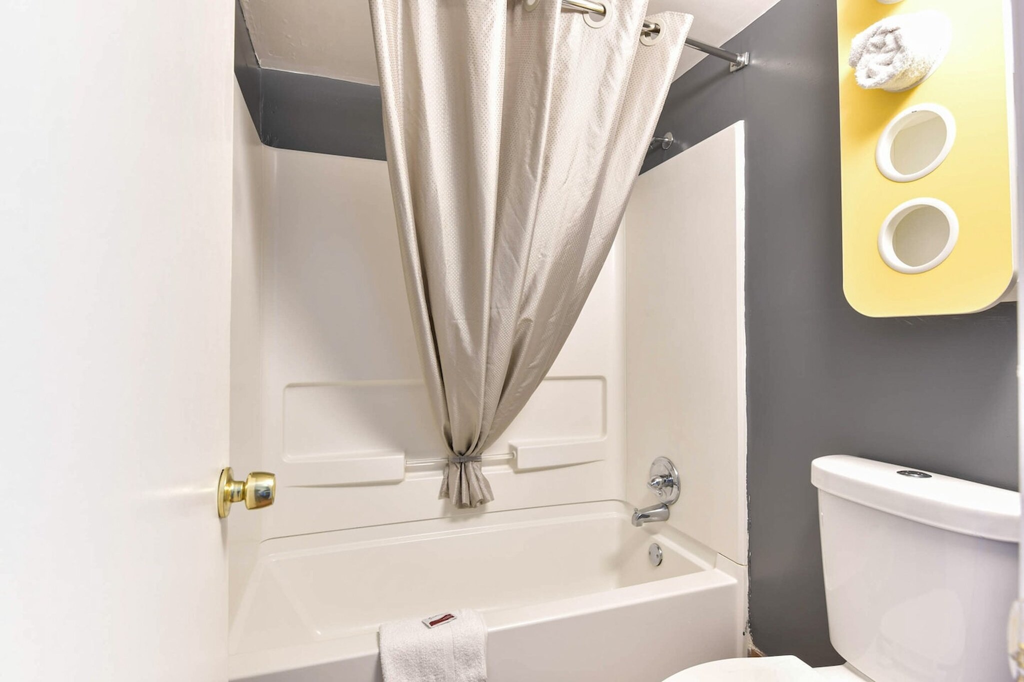 Bath Room