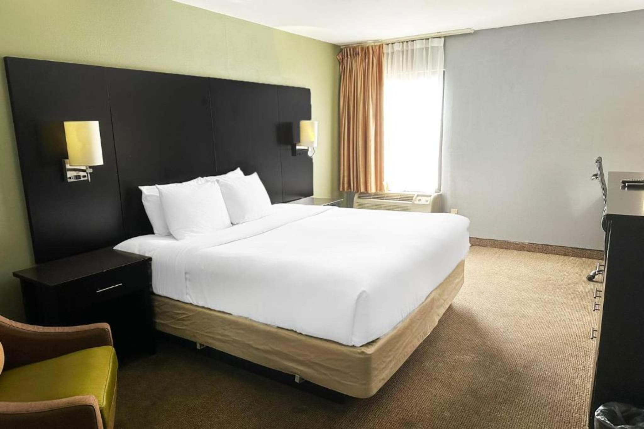 Bed Room