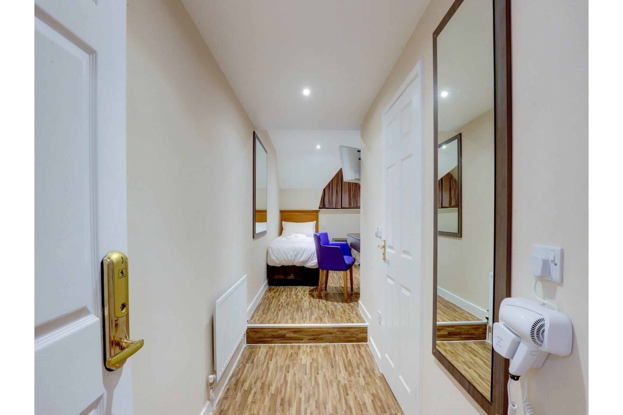 Standard Double Room-Chambre