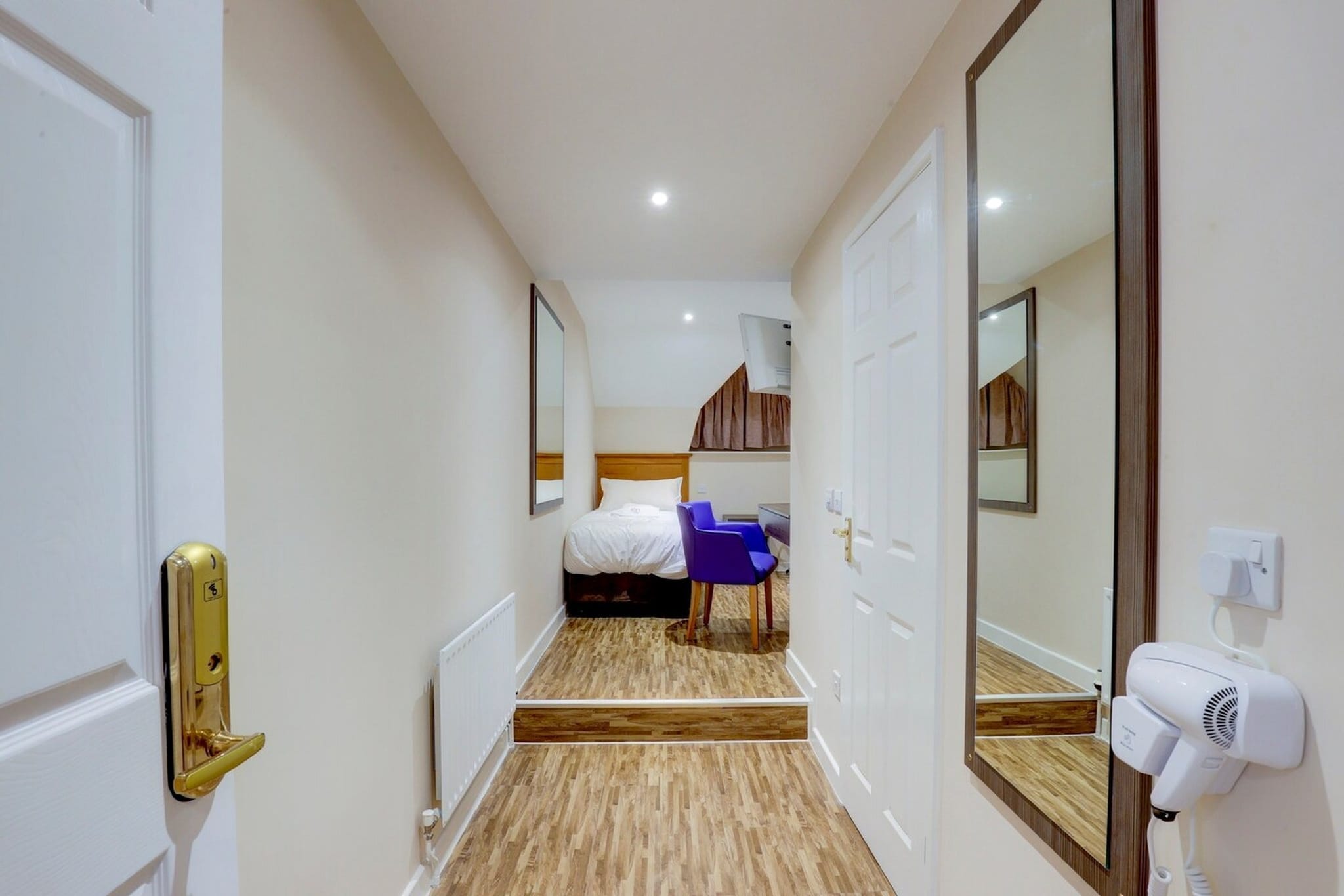 Standard Double Room-Chambre