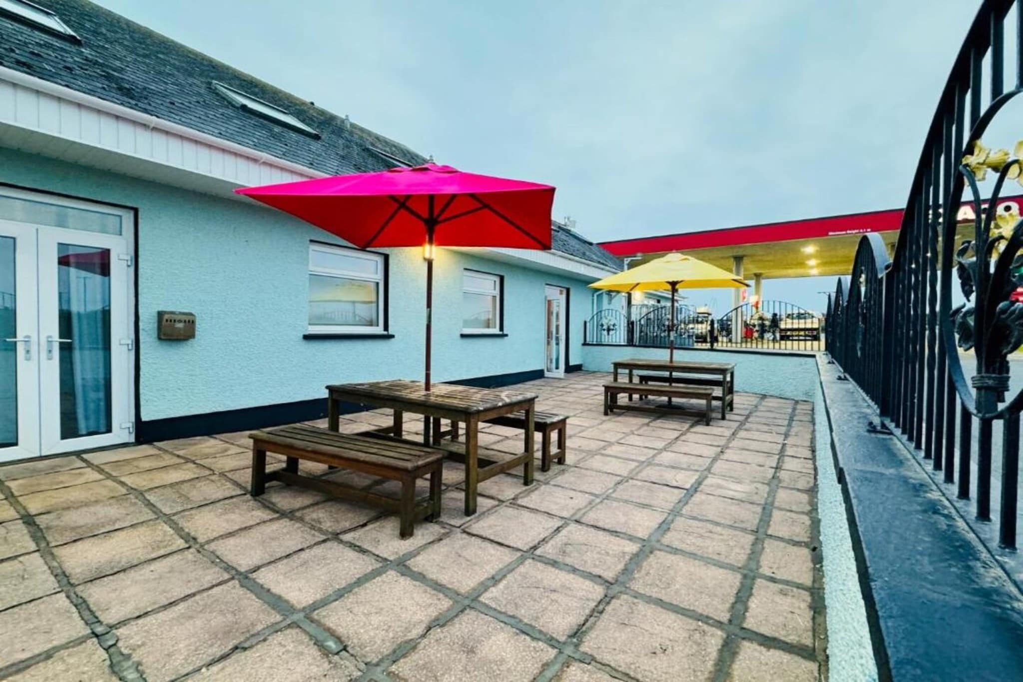 EN_HFT001_Superior Triple Bed Apartment with sea view