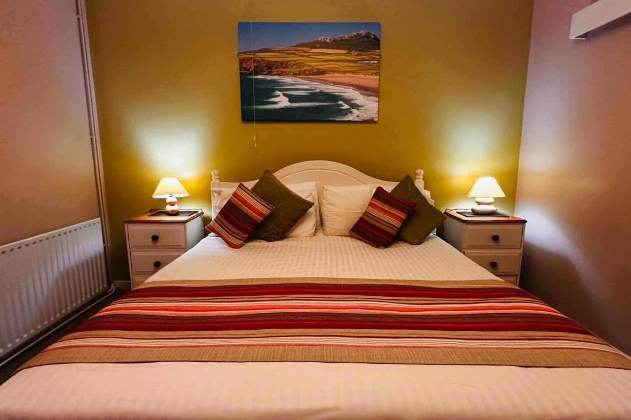 EN_HFT001_Superior Triple Bed Apartment with sea view - Slaapkamer
