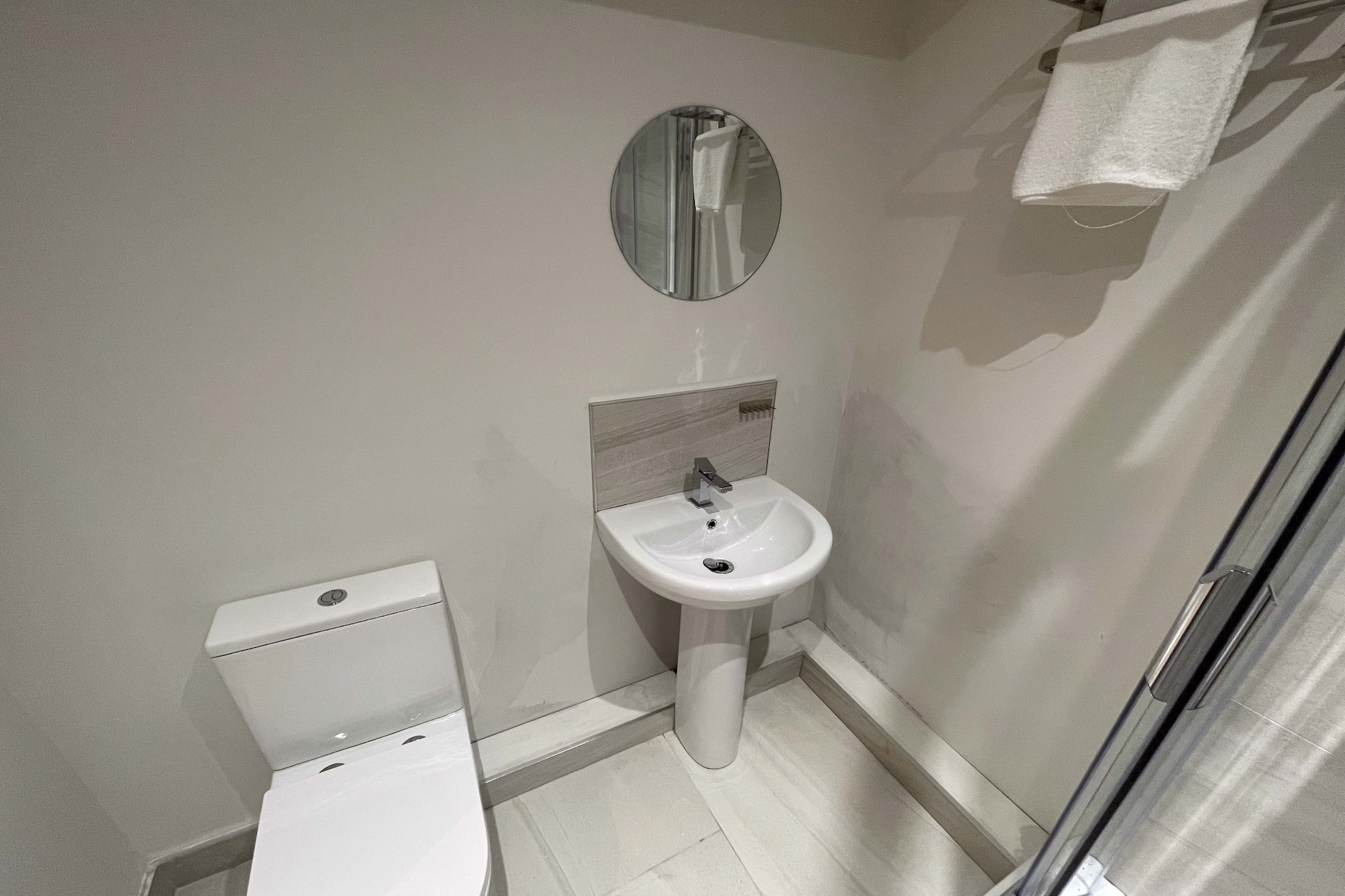 EN_MEH020_Superior Double Studio-Bathroom