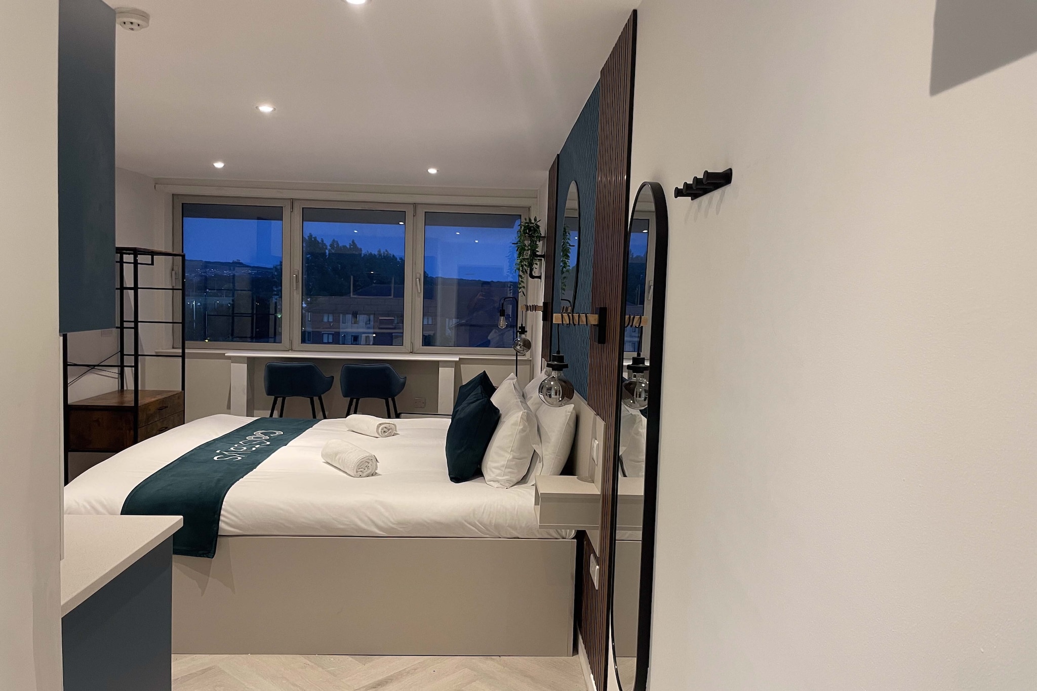 EN_MEH020_Superior Double Studio-Bedroom